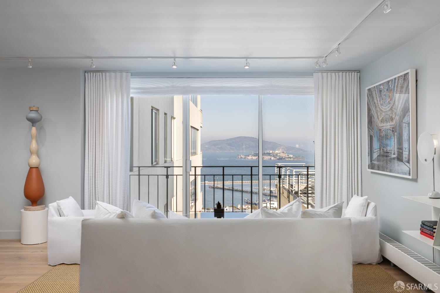 1080 Chestnut Street # 3B