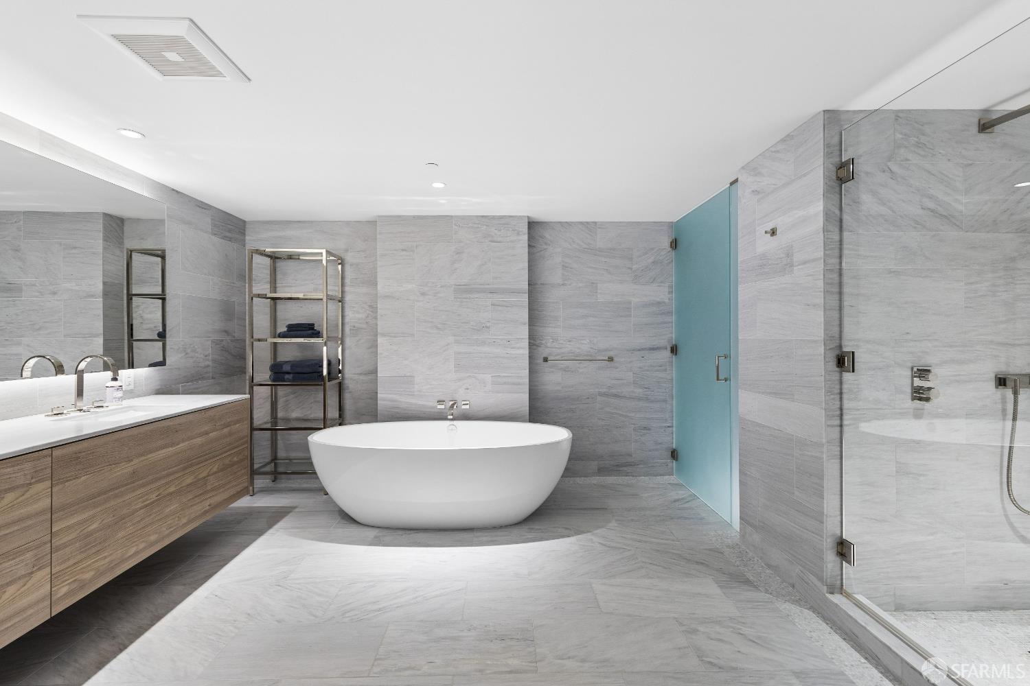 2121 Webster Street # 110