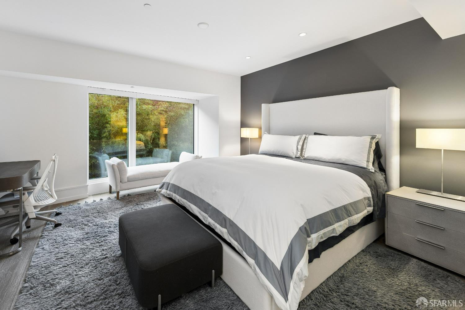 2121 Webster Street # 110