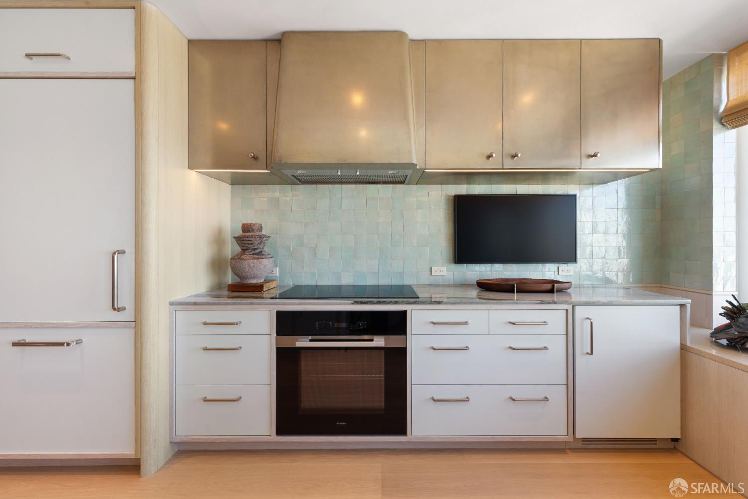 188 Minna Street # 36E