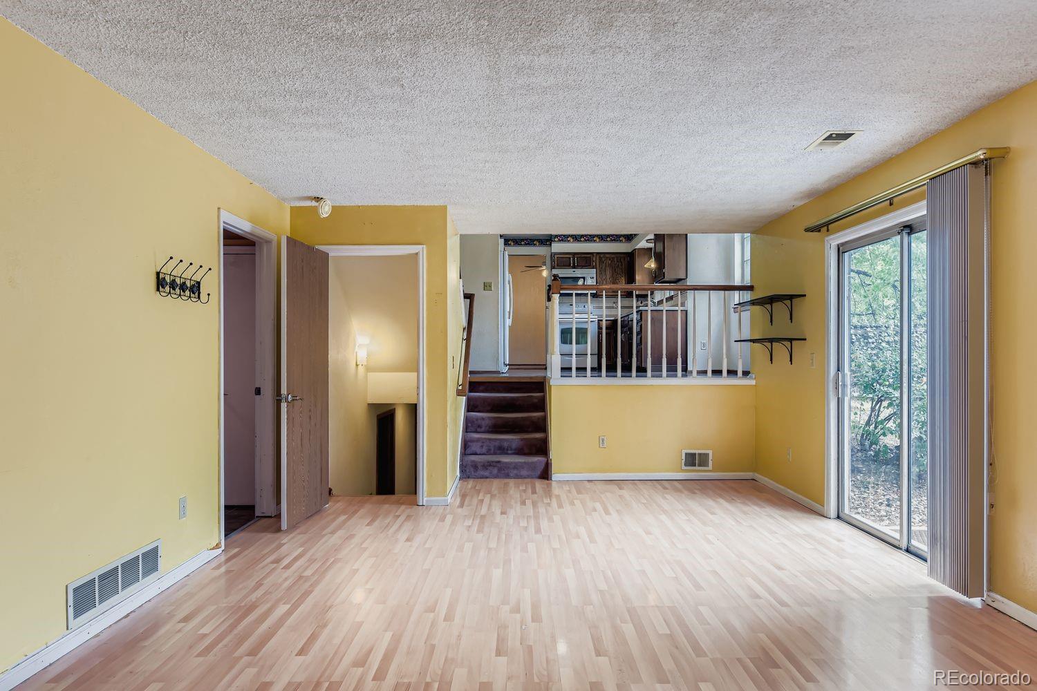 7628 S Pennsylvania Drive