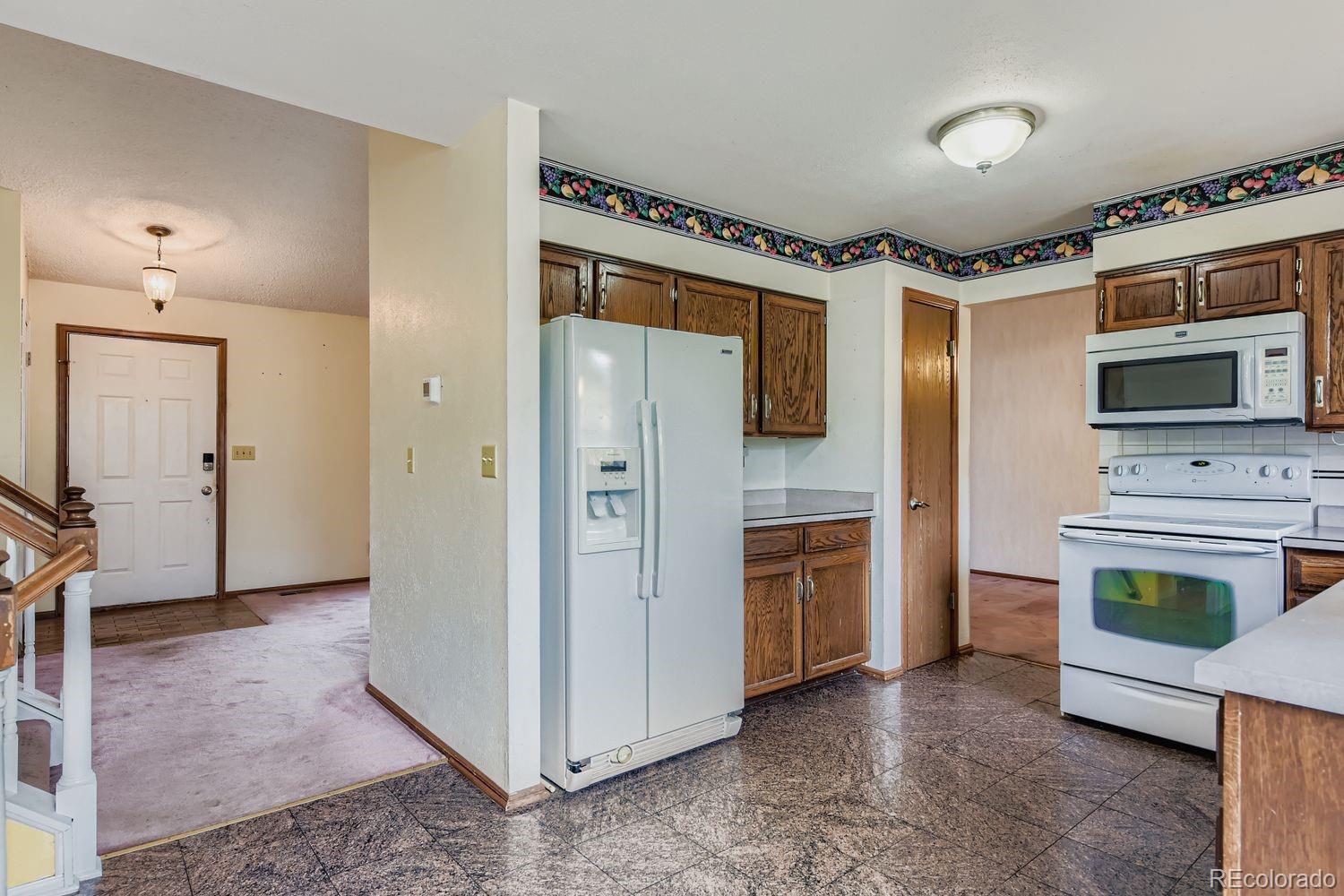 7628 S Pennsylvania Drive