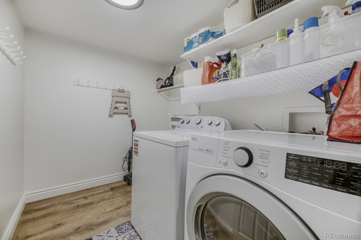 3871 E Euclid Avenue