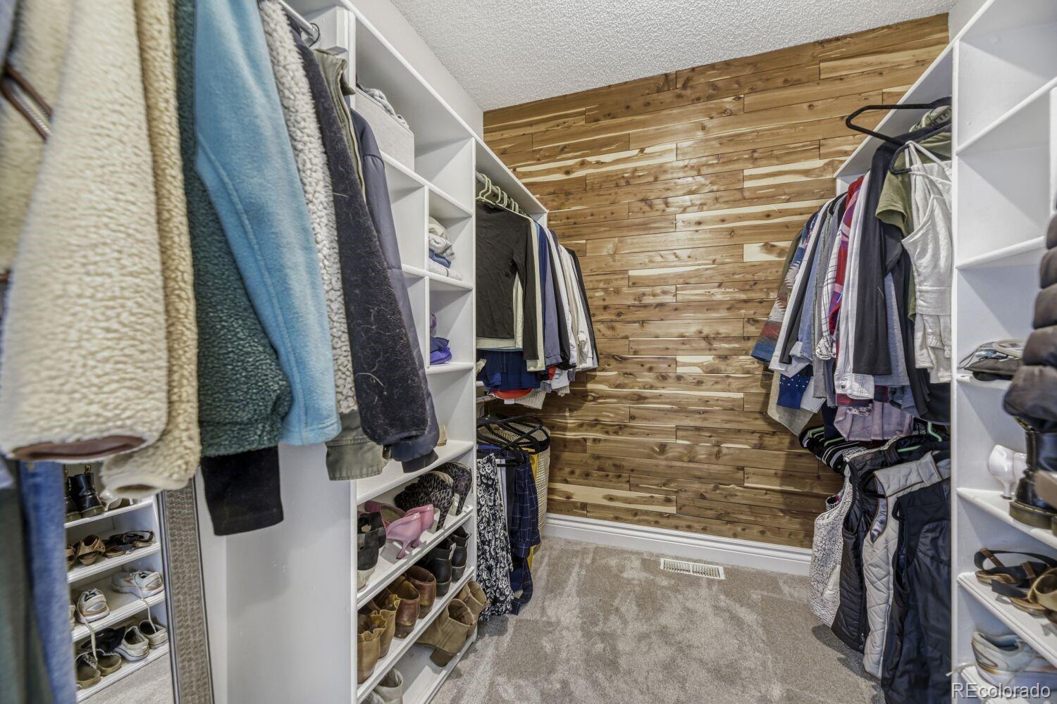 3871 E Euclid Avenue