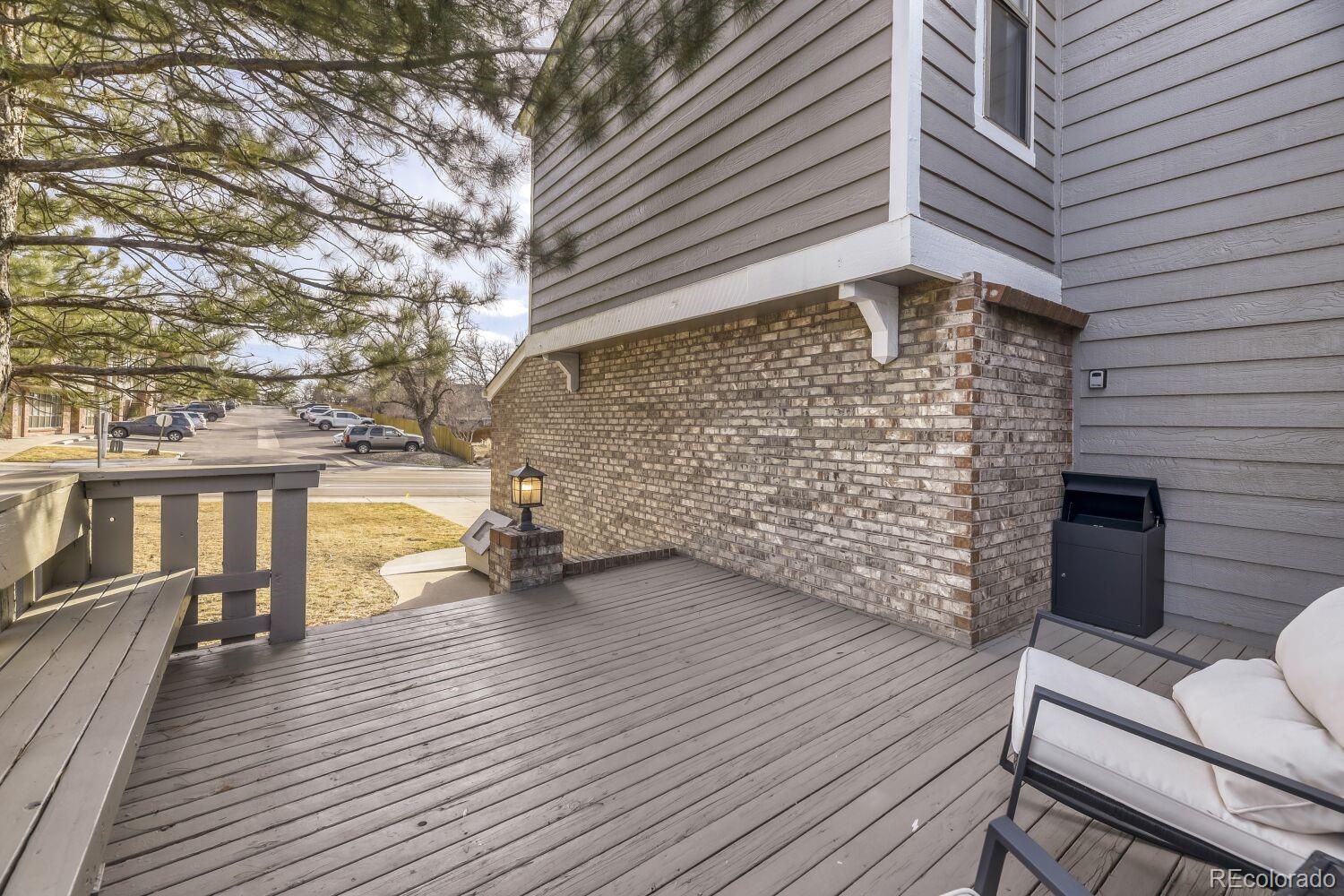 3871 E Euclid Avenue