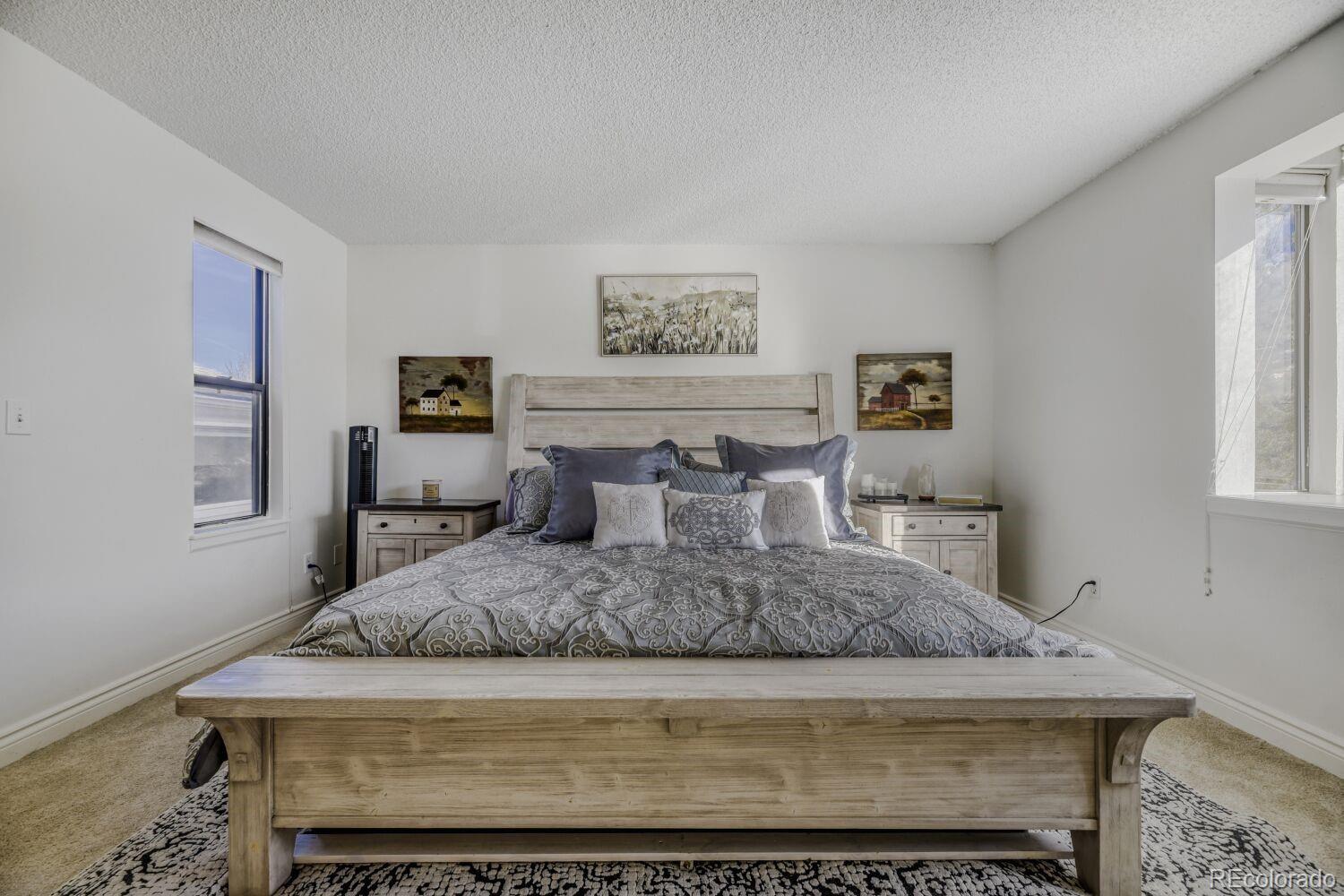 3871 E Euclid Avenue