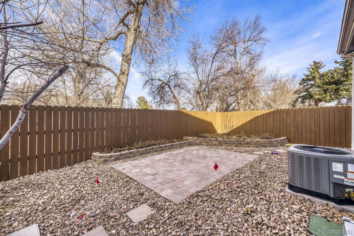 3871 E Euclid Avenue