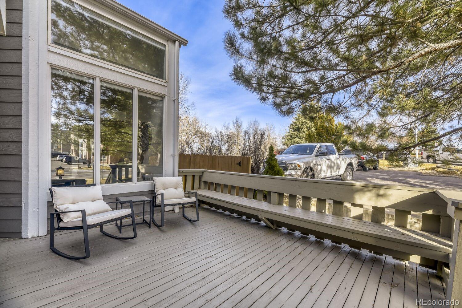 3871 E Euclid Avenue