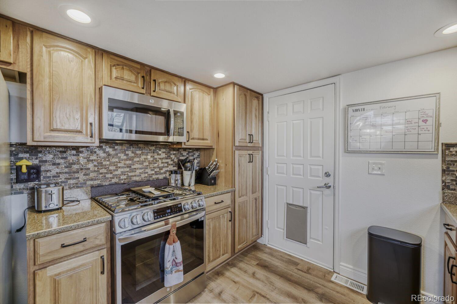 3871 E Euclid Avenue