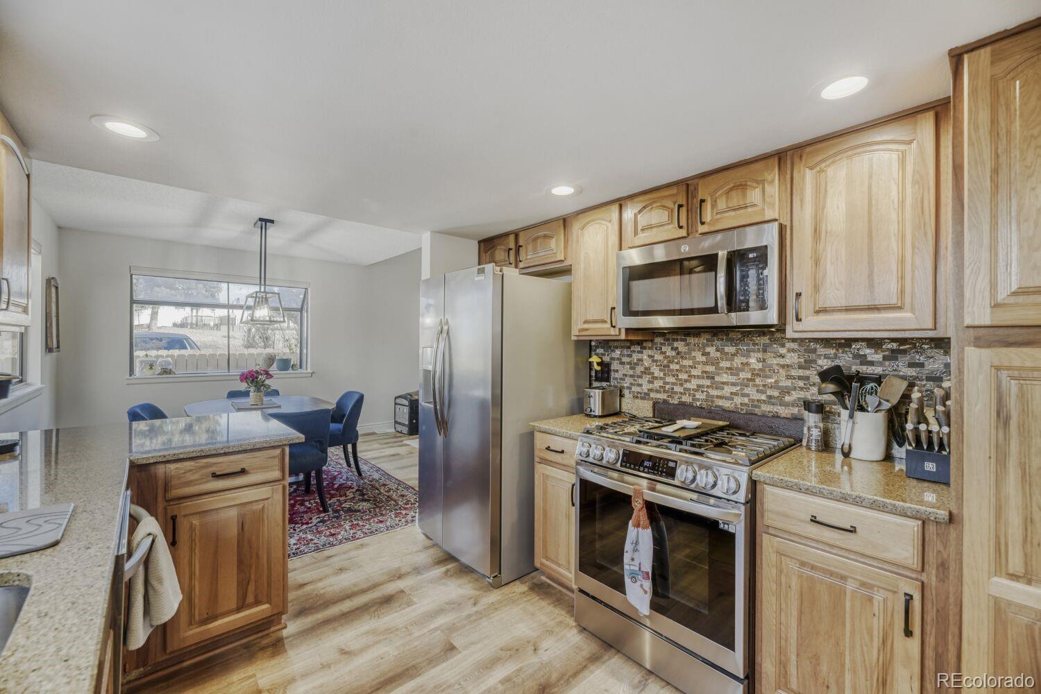 3871 E Euclid Avenue