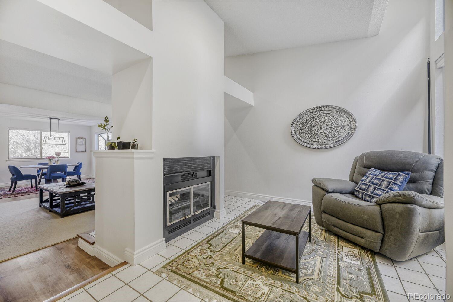 3871 E Euclid Avenue