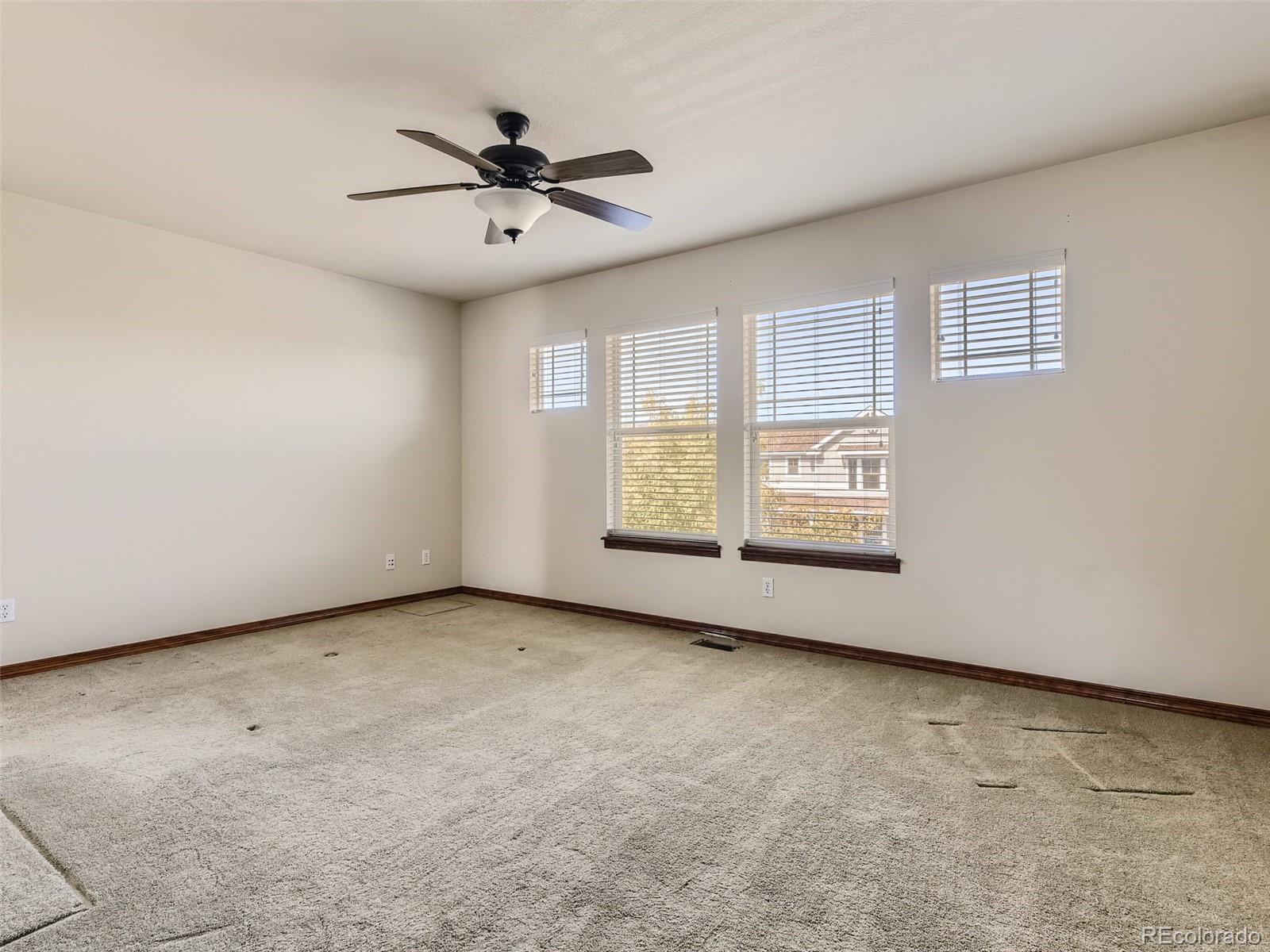 21886 E Tallkid Avenue