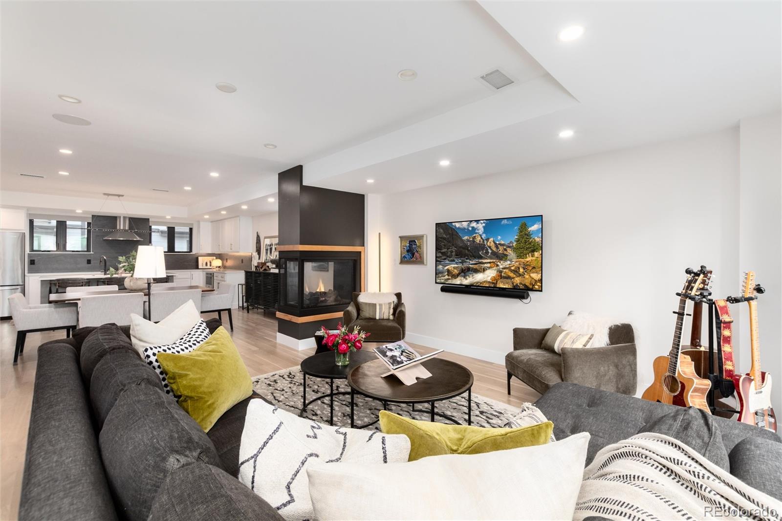5482 S Nevada Street Unit: C