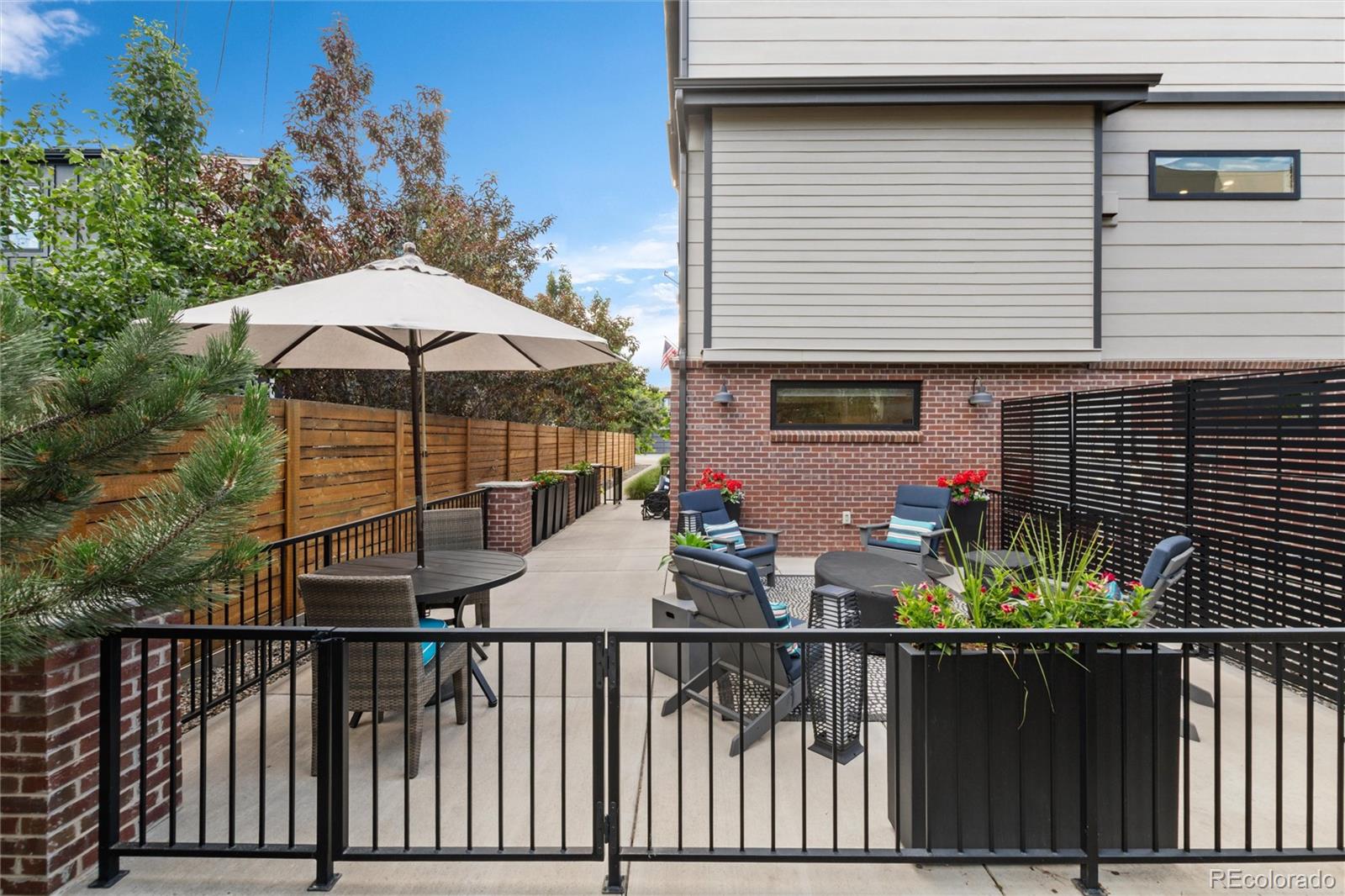 5482 S Nevada Street Unit: C