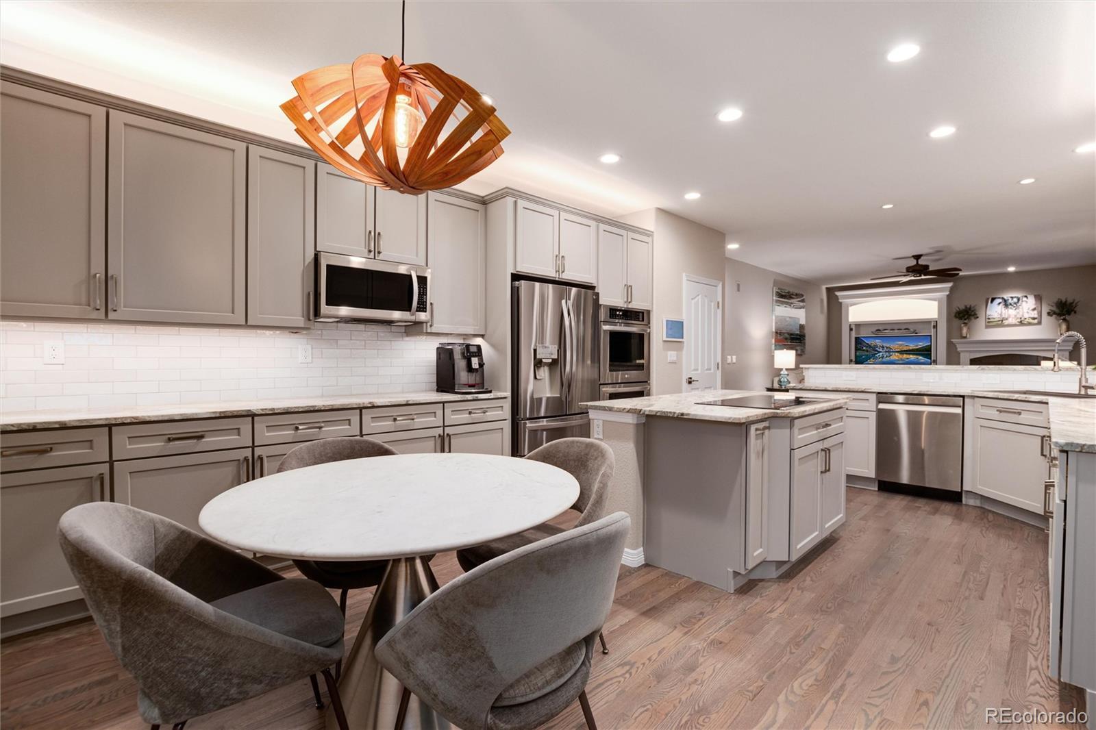 2584 Pemberly Avenue