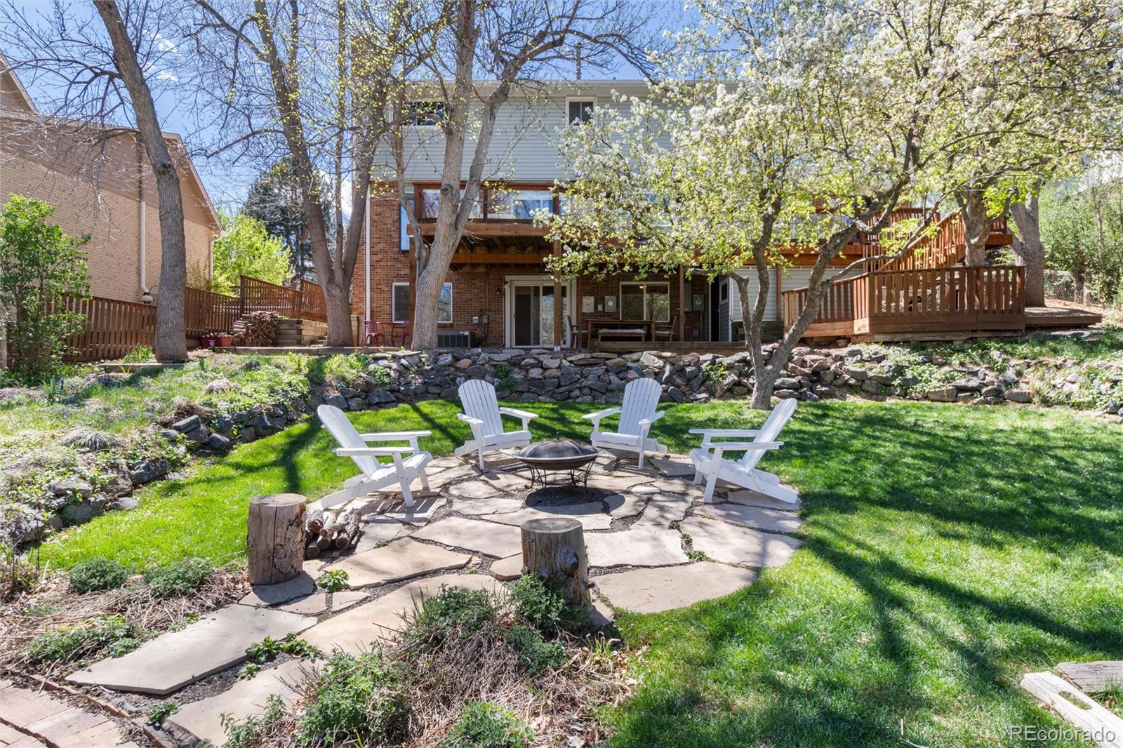 2483 W Houstoun Waring Circle