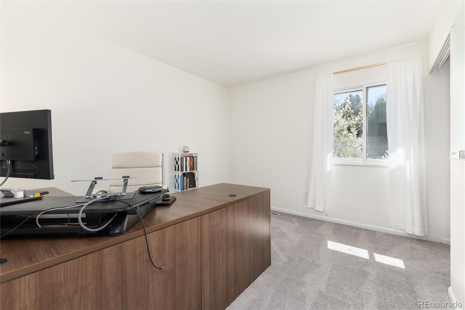 2483 W Houstoun Waring Circle