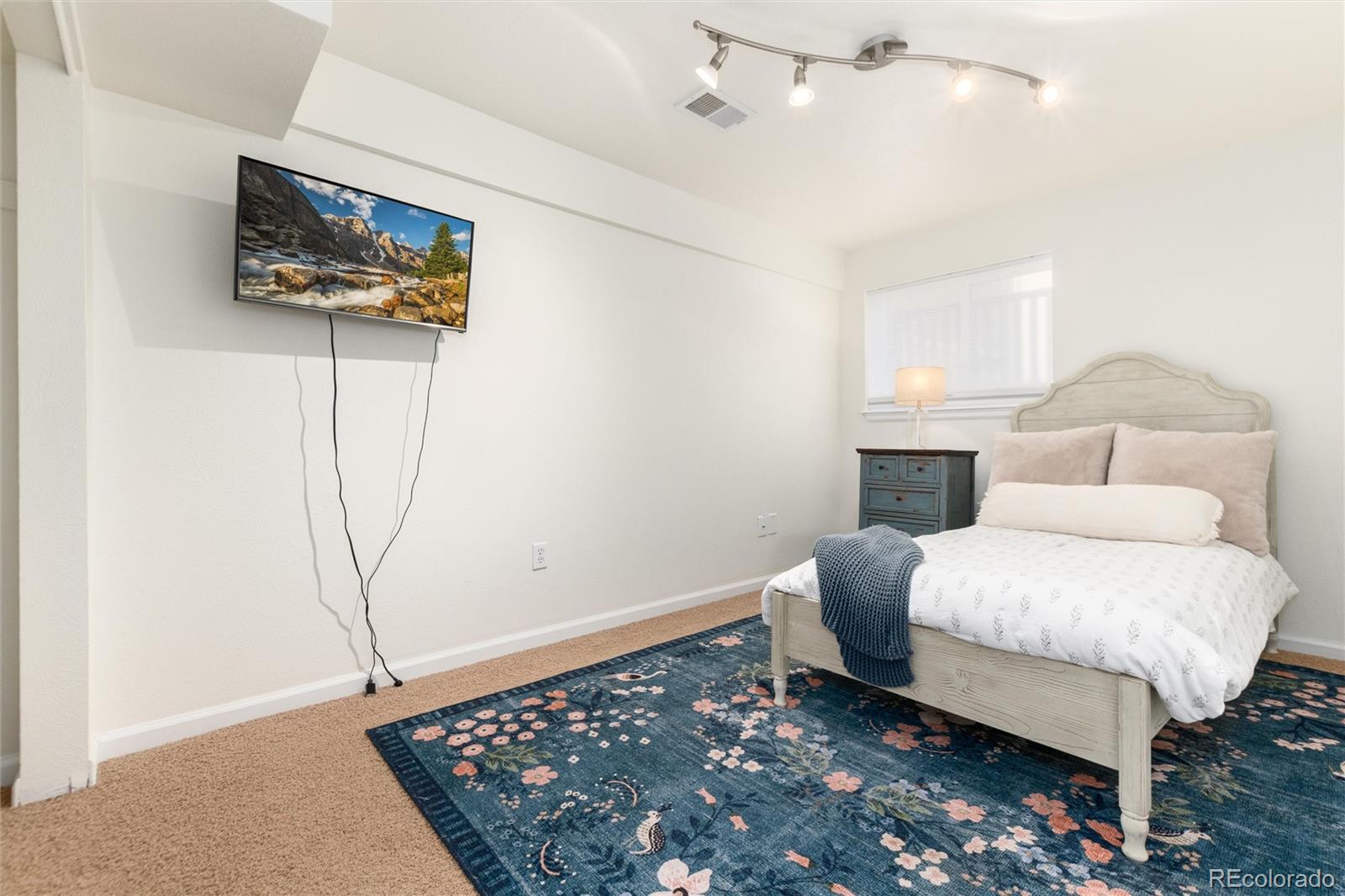 2483 W Houstoun Waring Circle