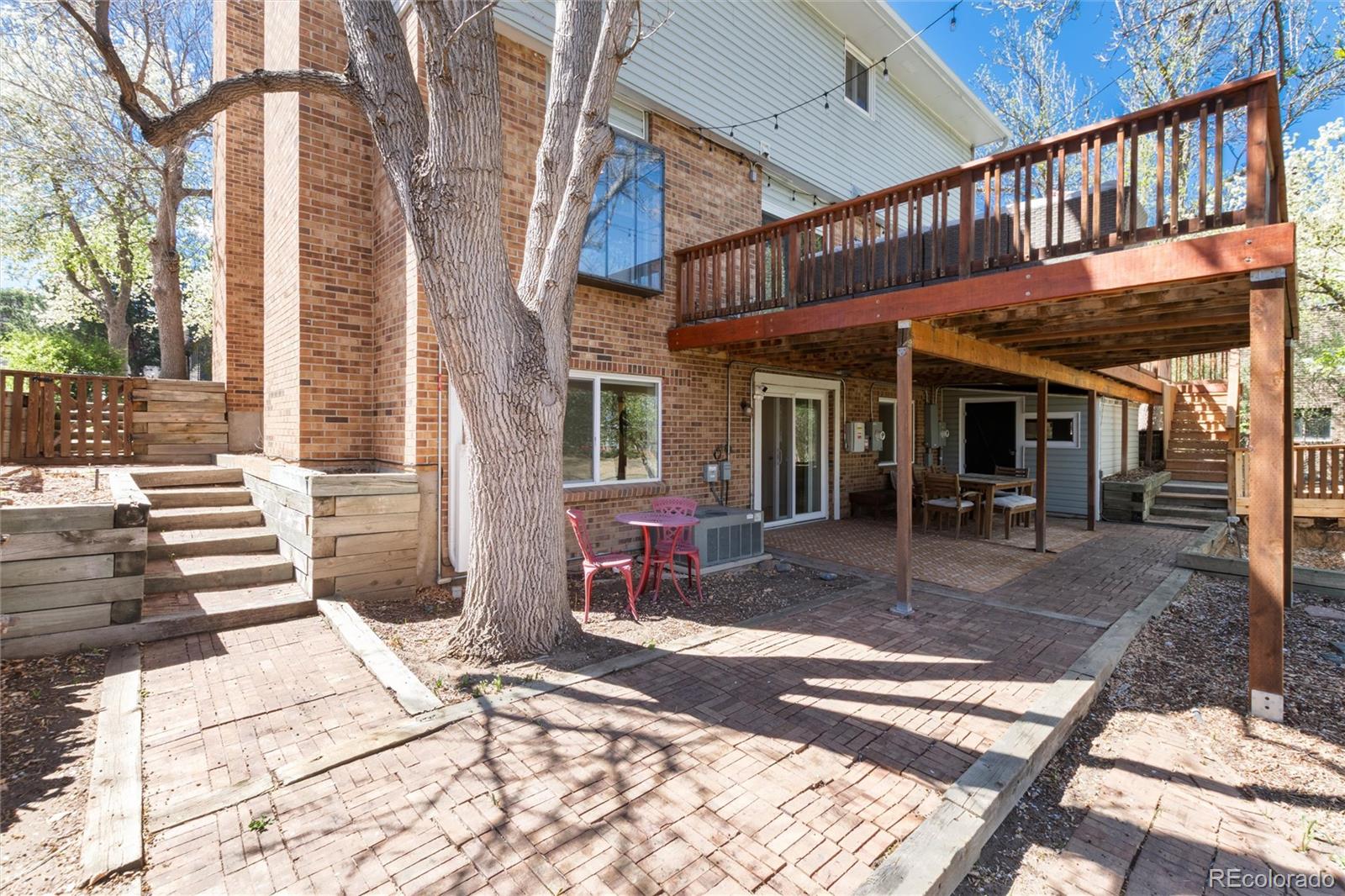 2483 W Houstoun Waring Circle