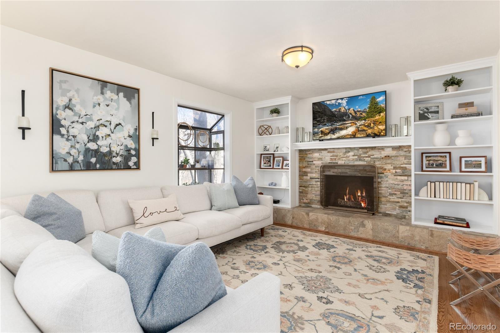 2483 W Houstoun Waring Circle