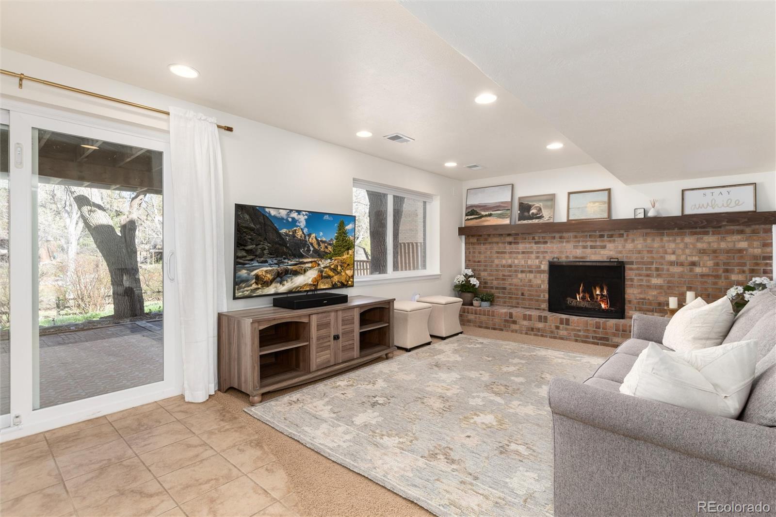 2483 W Houstoun Waring Circle