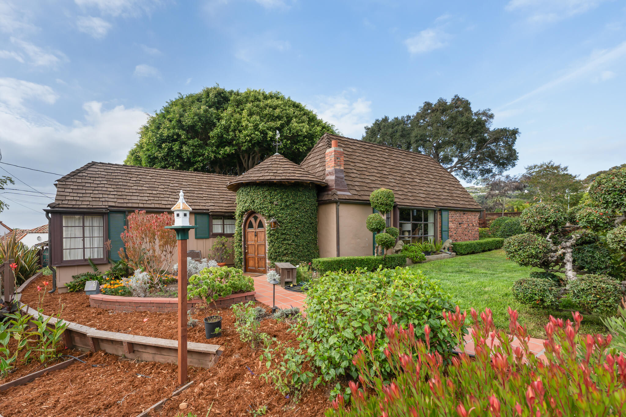 511 Miramonte Drive
