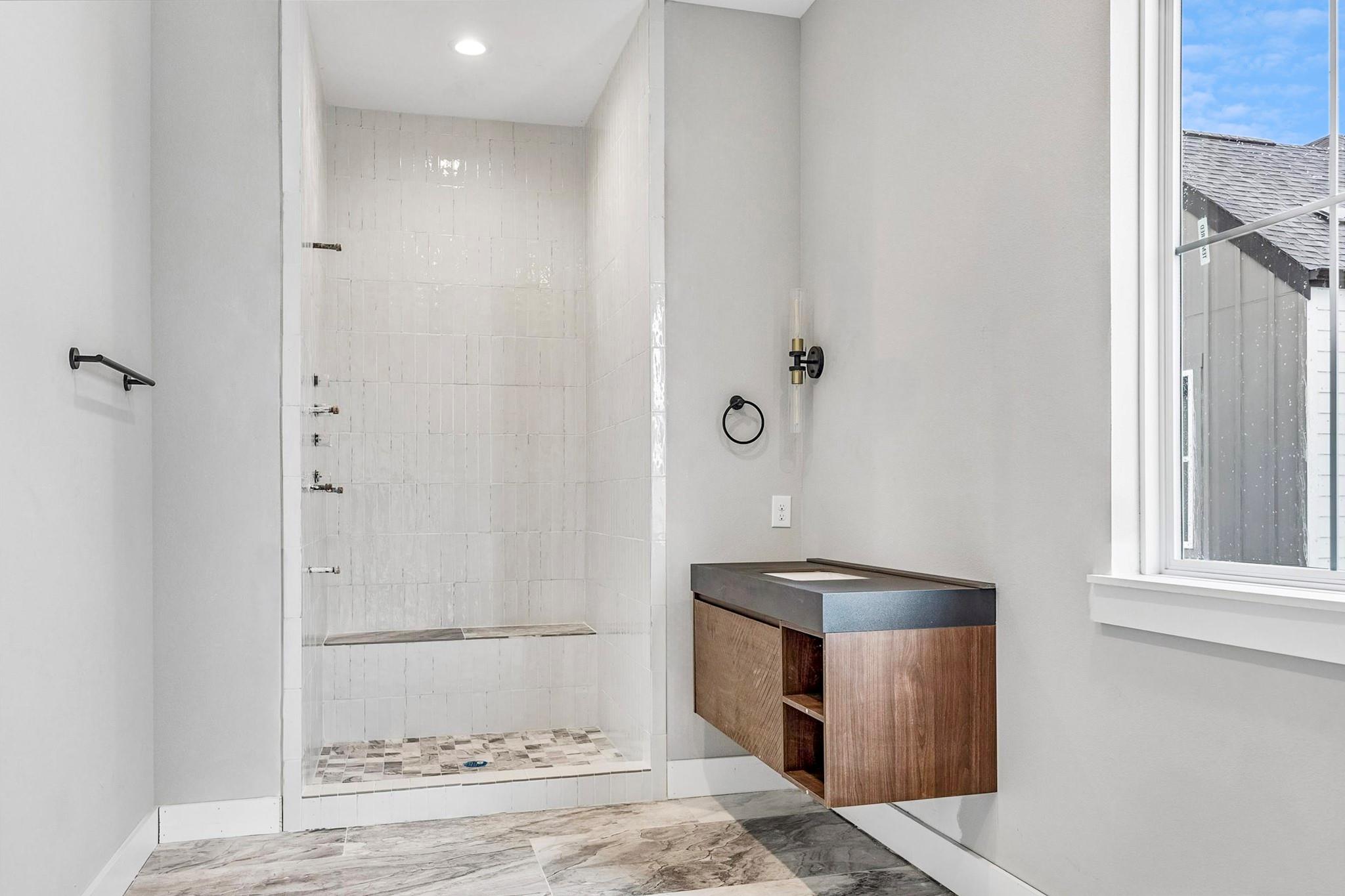 1185 W 19th Street