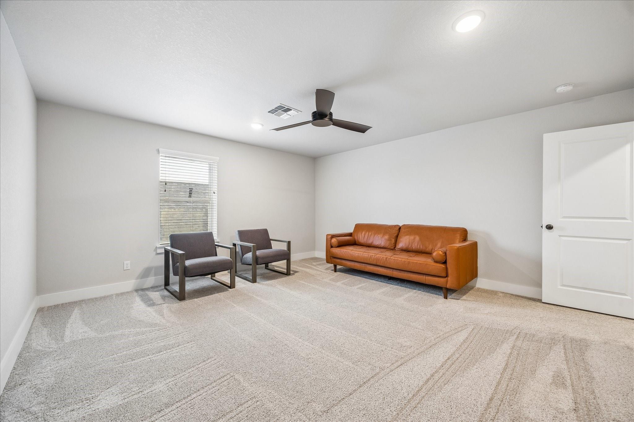 111 Creekside Lane