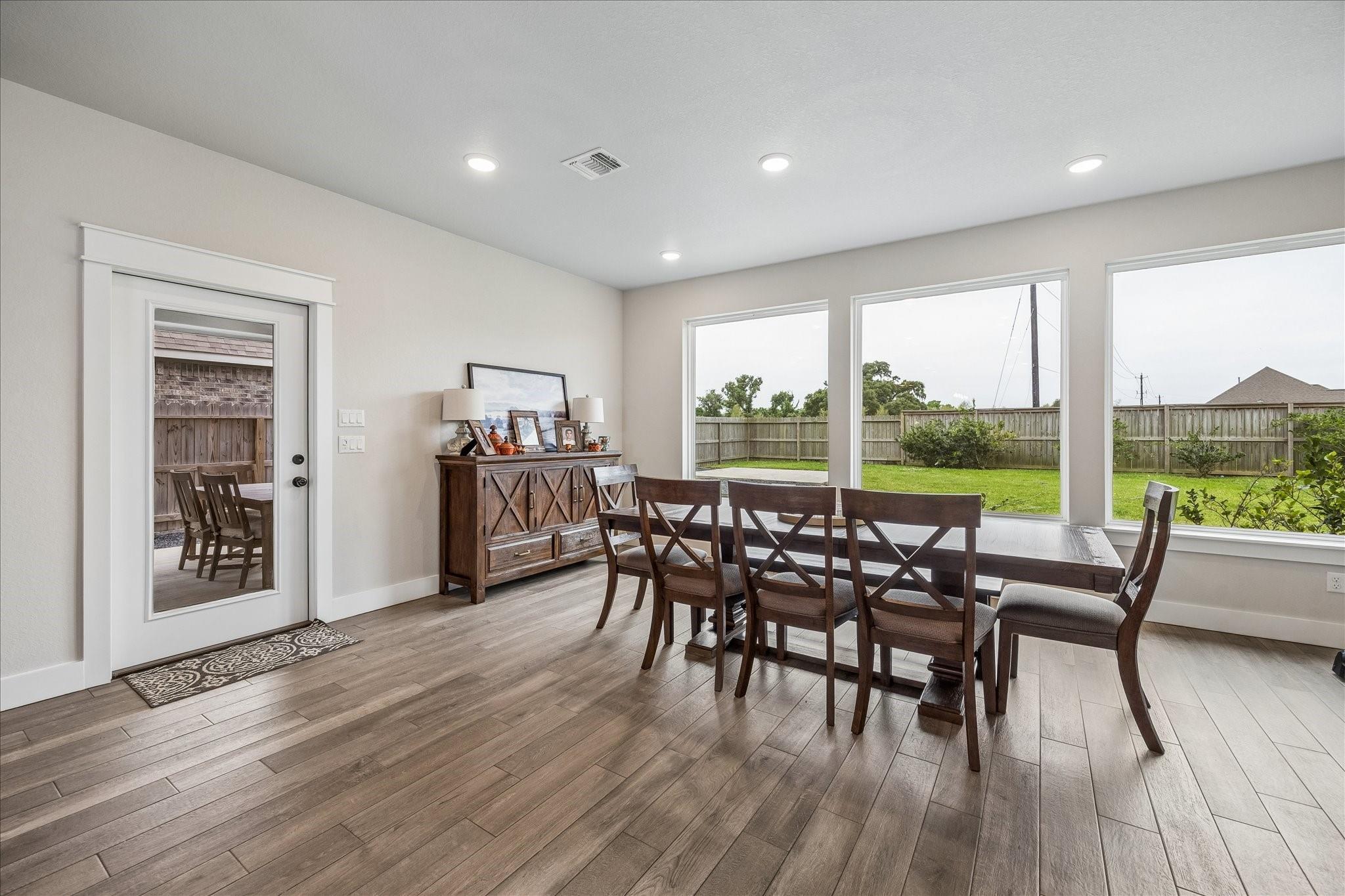 111 Creekside Lane