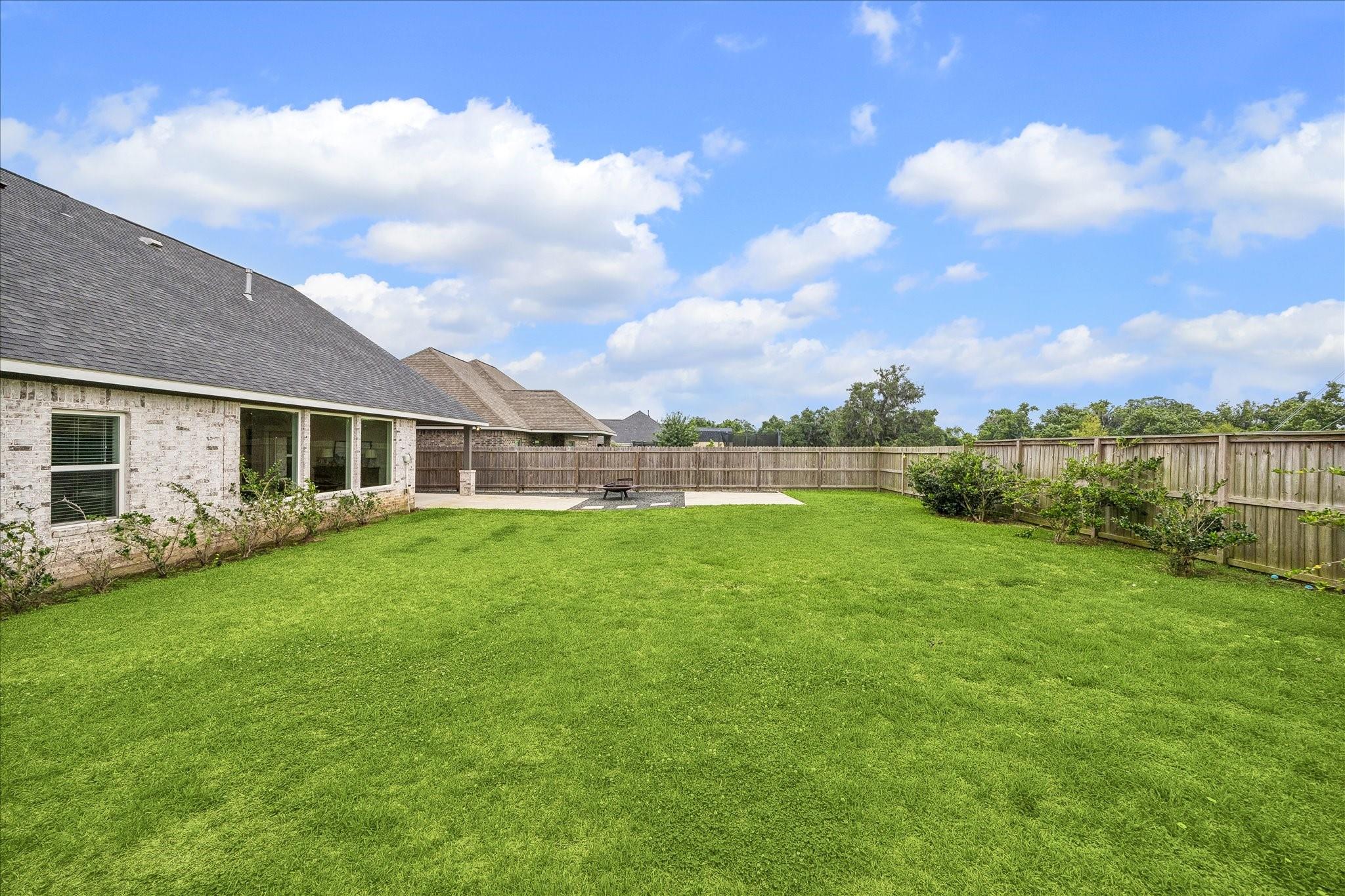 111 Creekside Lane