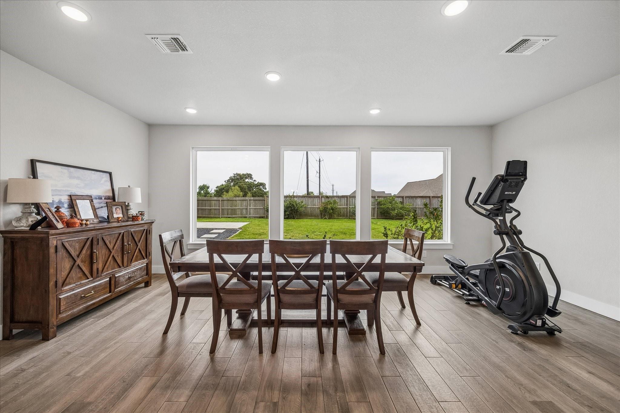 111 Creekside Lane