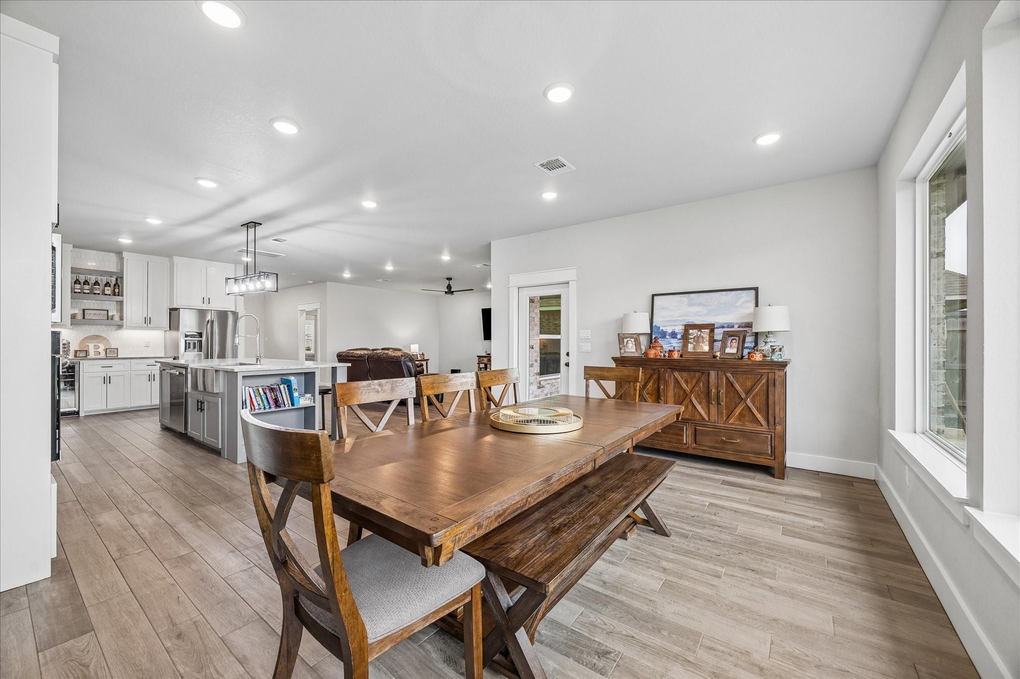 111 Creekside Lane