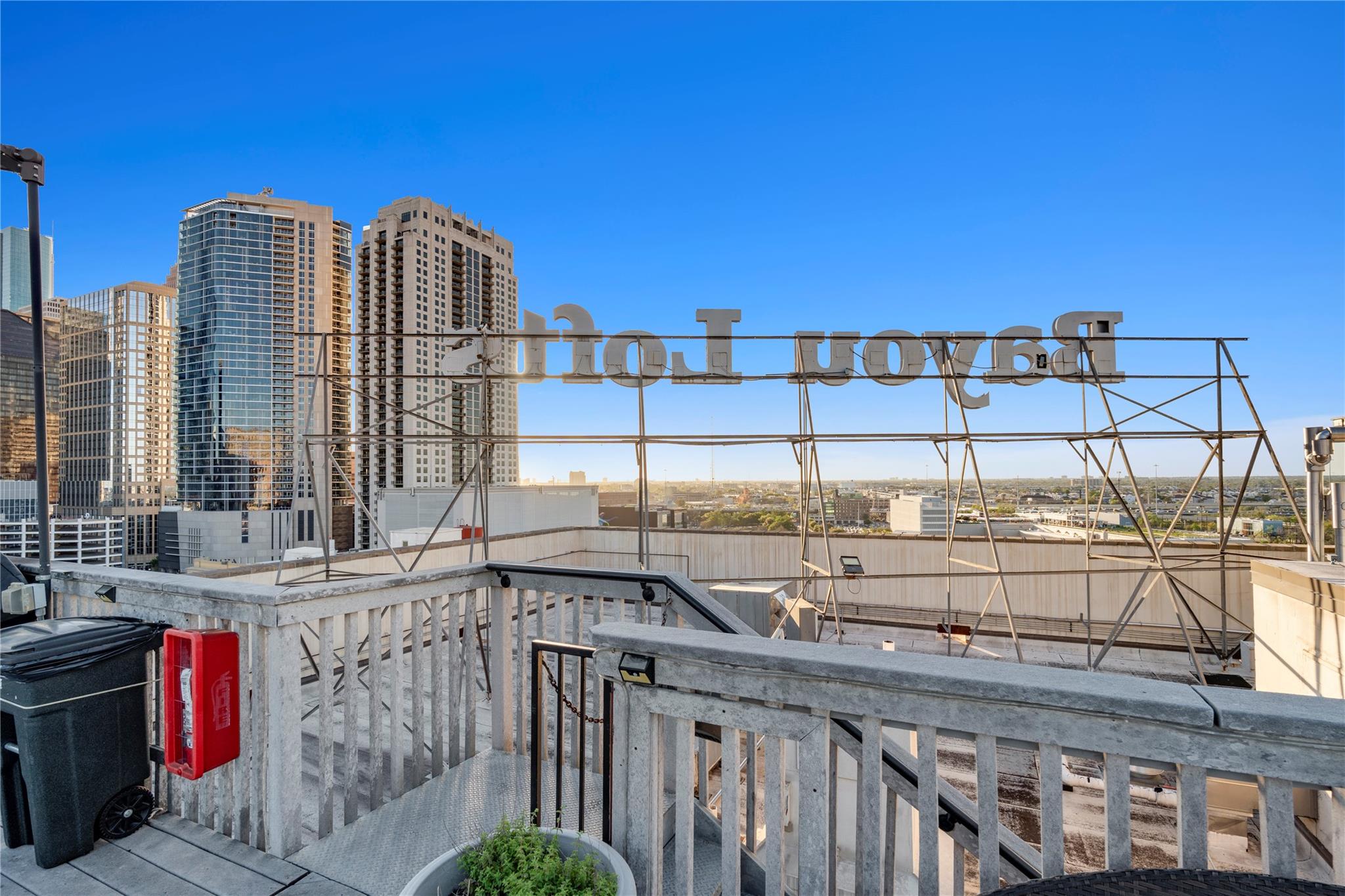 915 Franklin Street # 8J