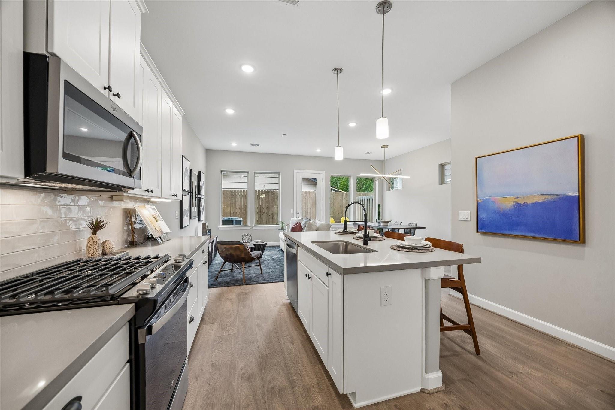 5211 Amber Sunrise Drive