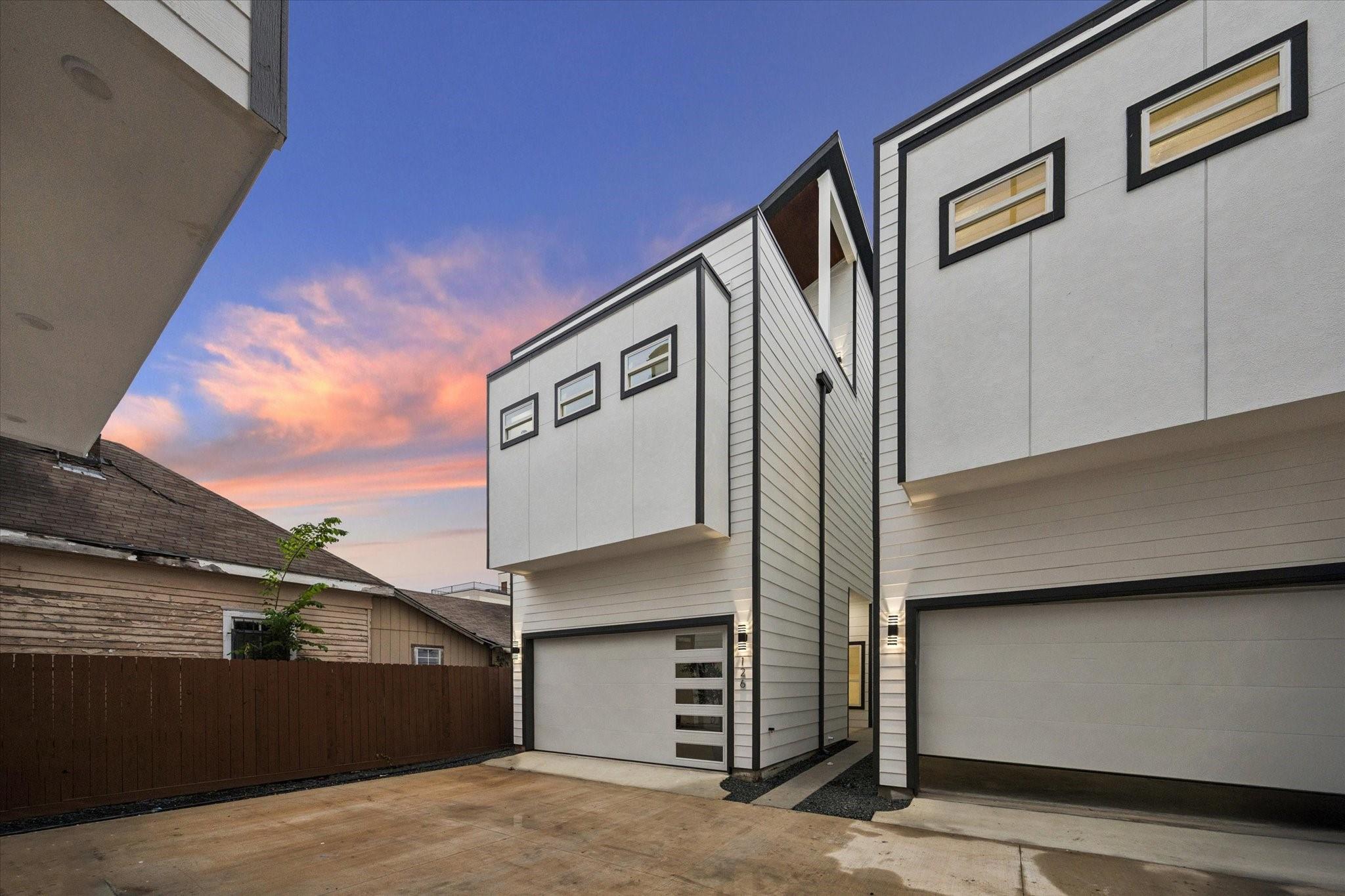 118 Velasco Street