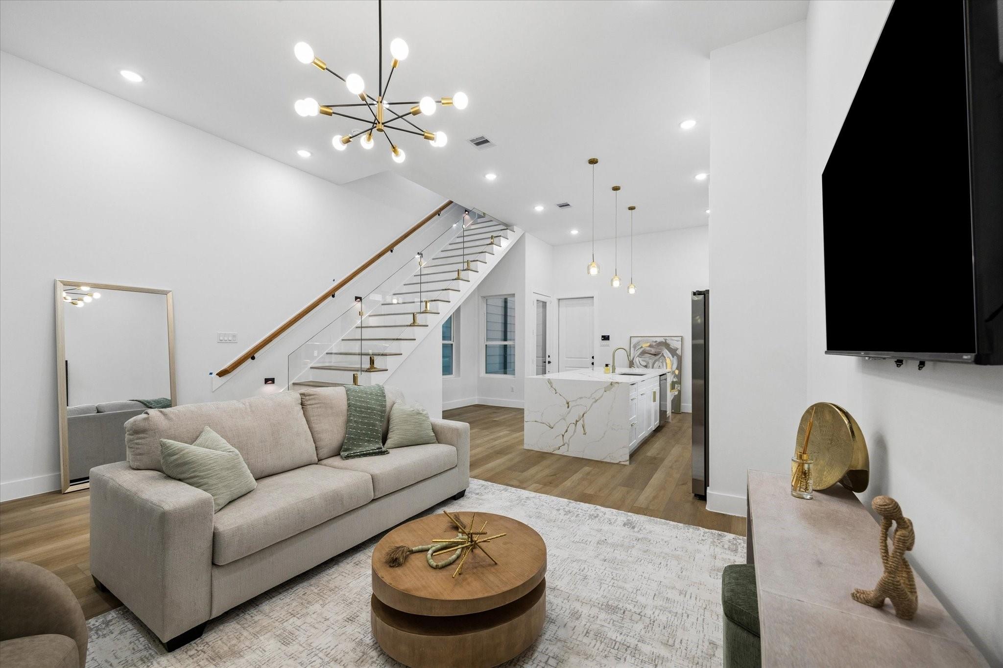 116 Velasco Street
