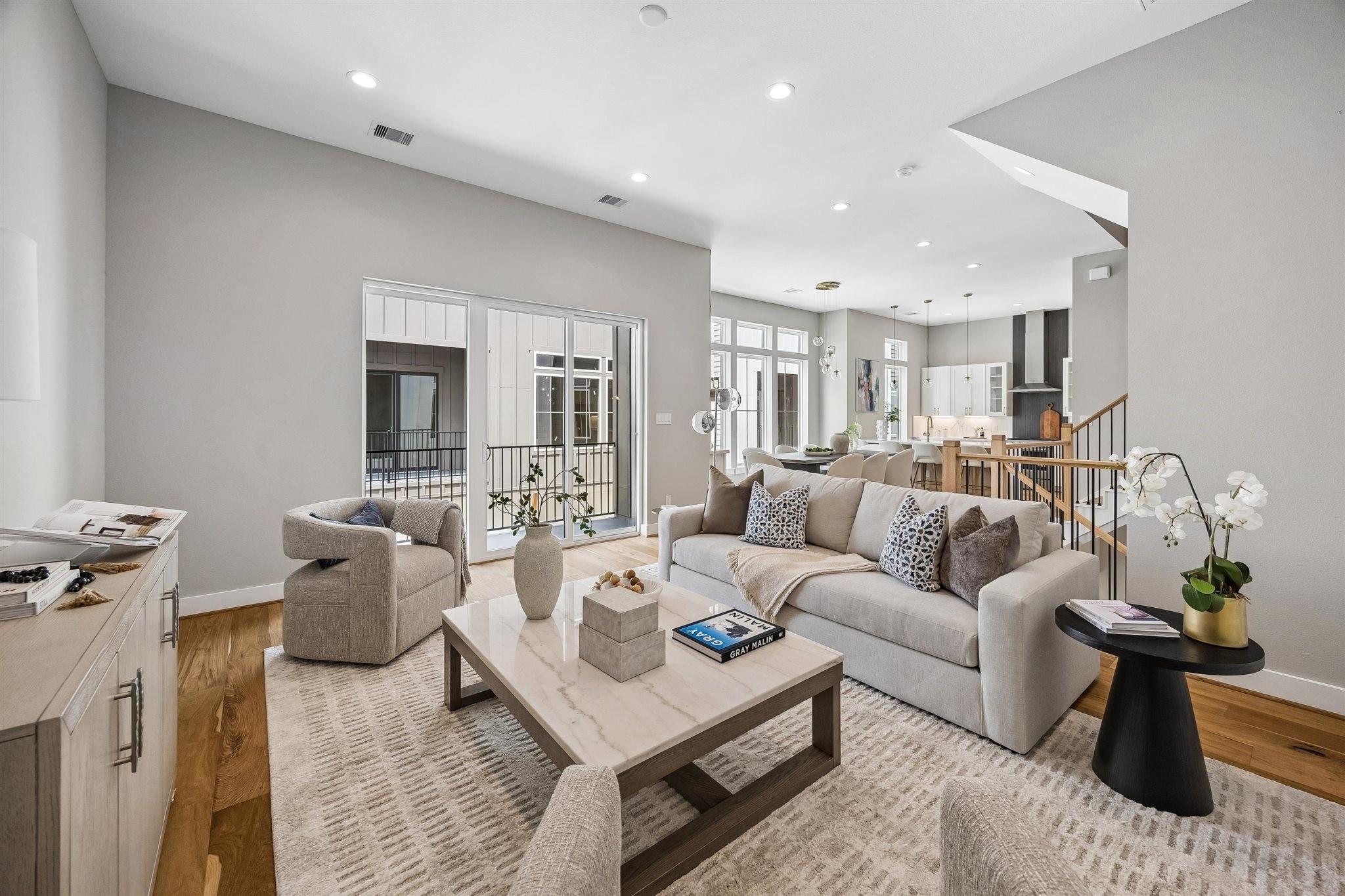 1187 W 19th Street