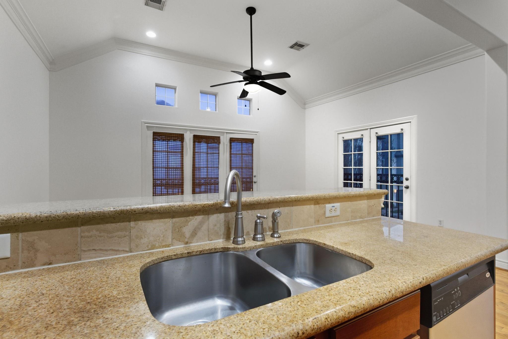 1303 Sherwood Point Lane