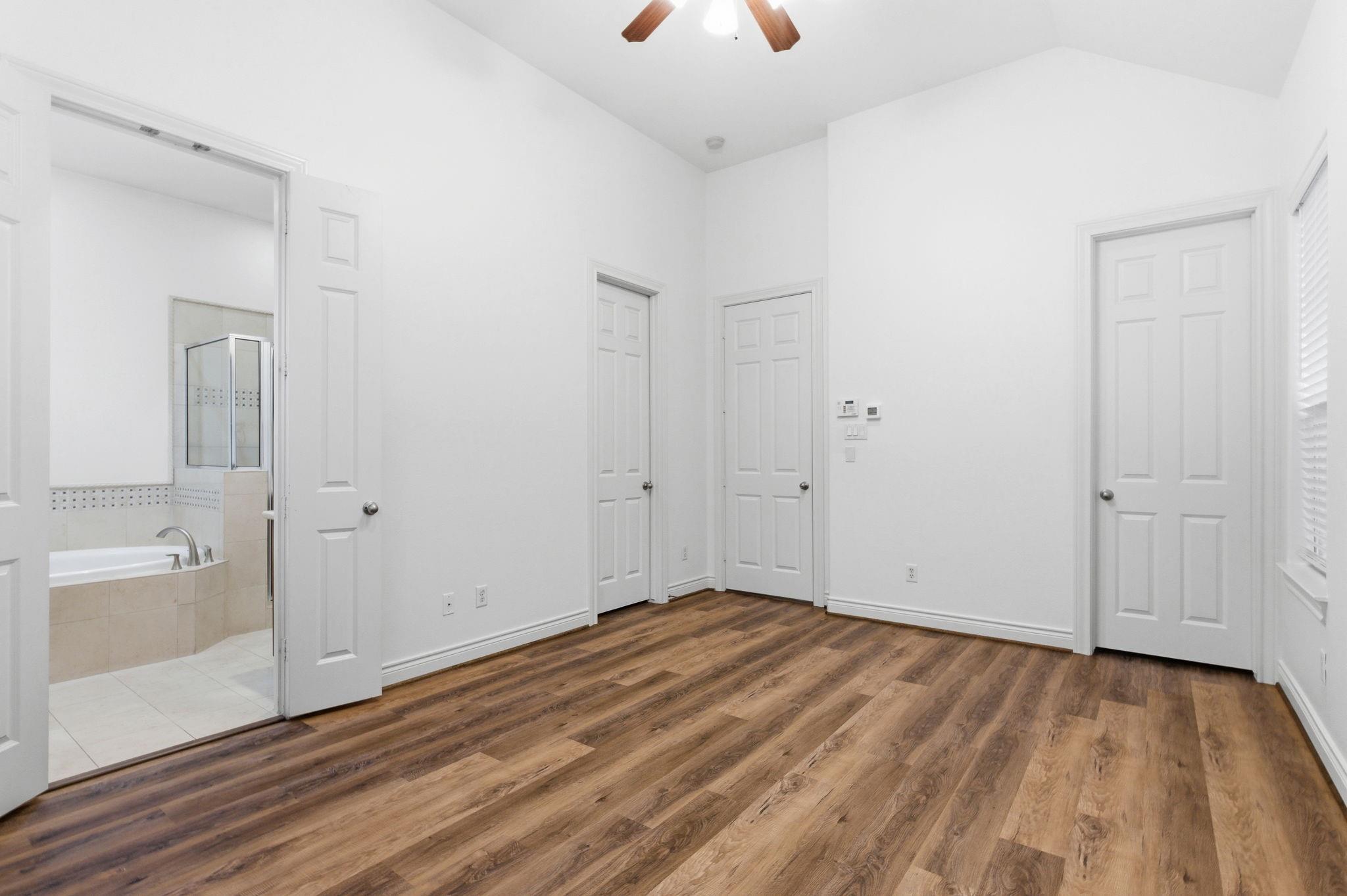 1303 Sherwood Point Lane