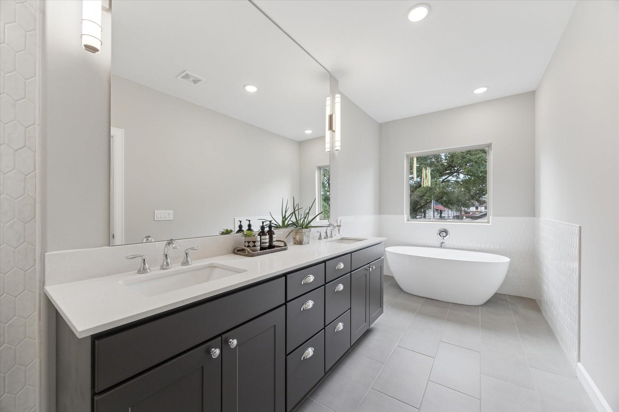 5213 Amber Sunrise Drive