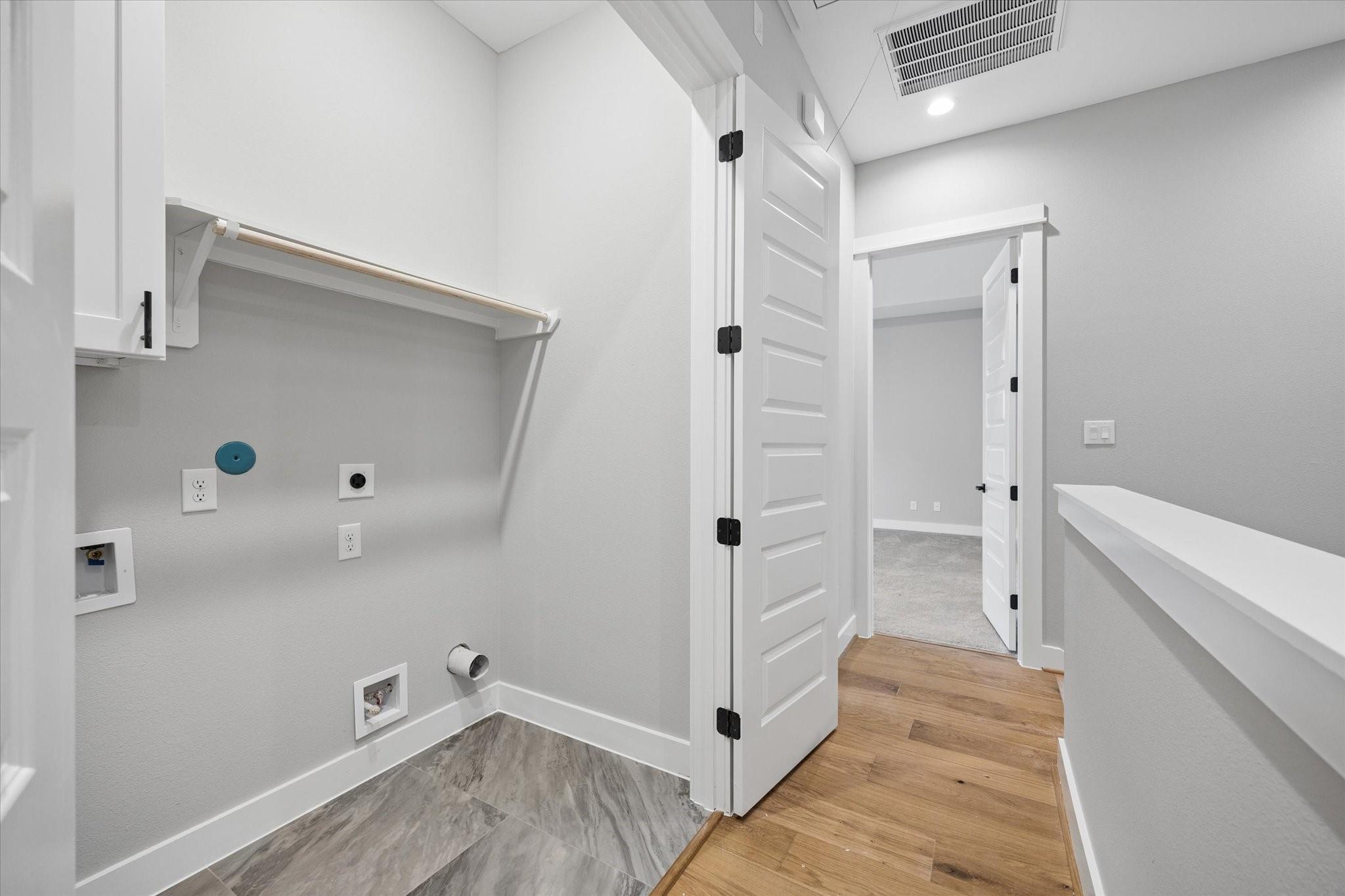 1181 W 19th Street