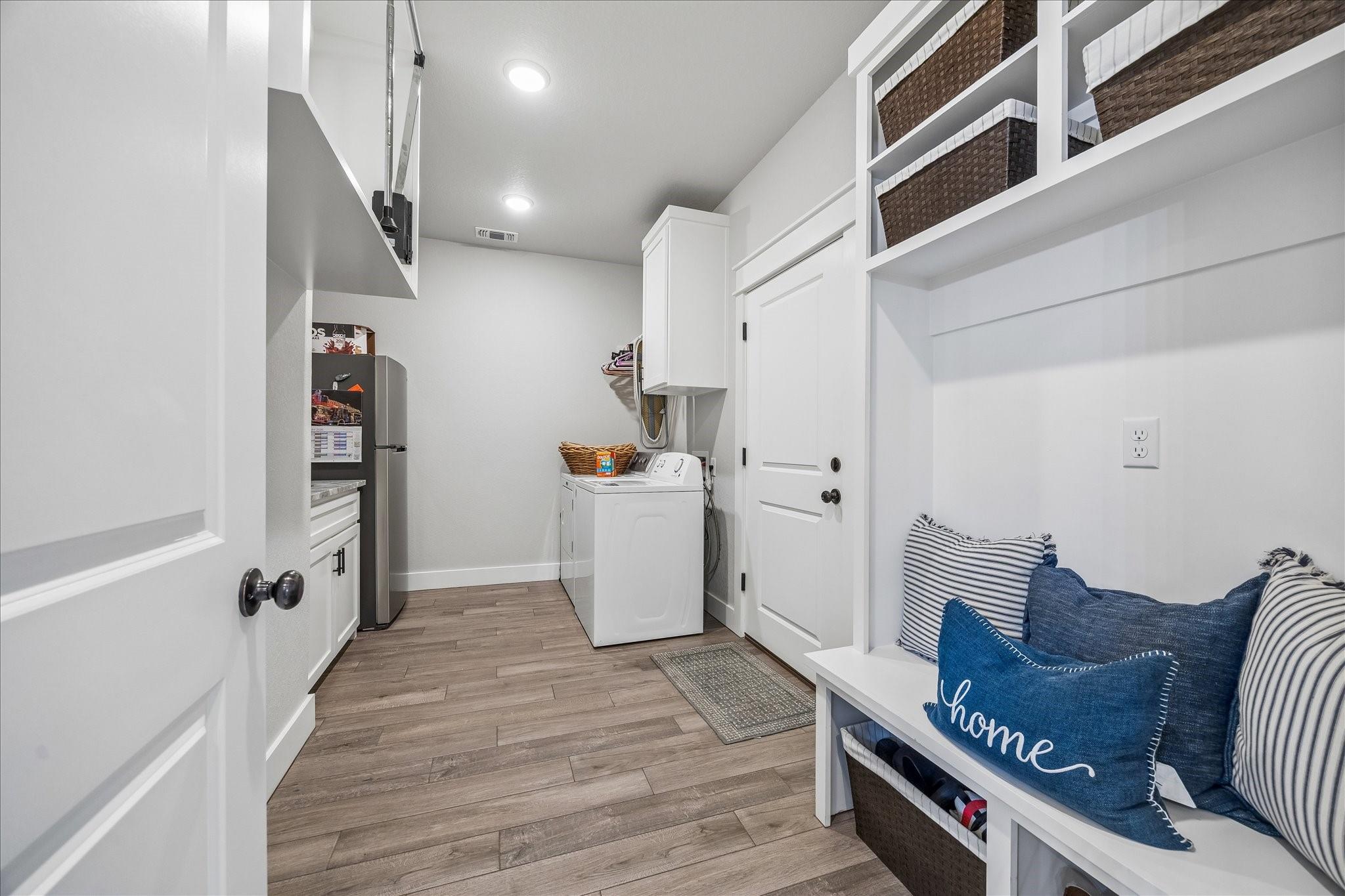 111 Creekside Lane