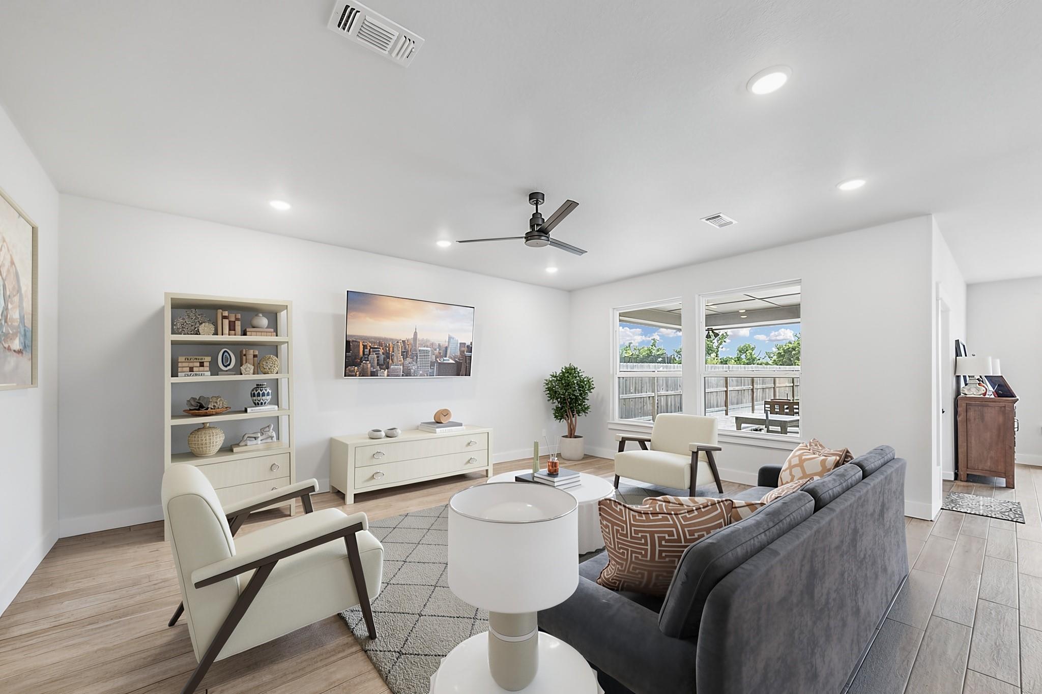 111 Creekside Lane