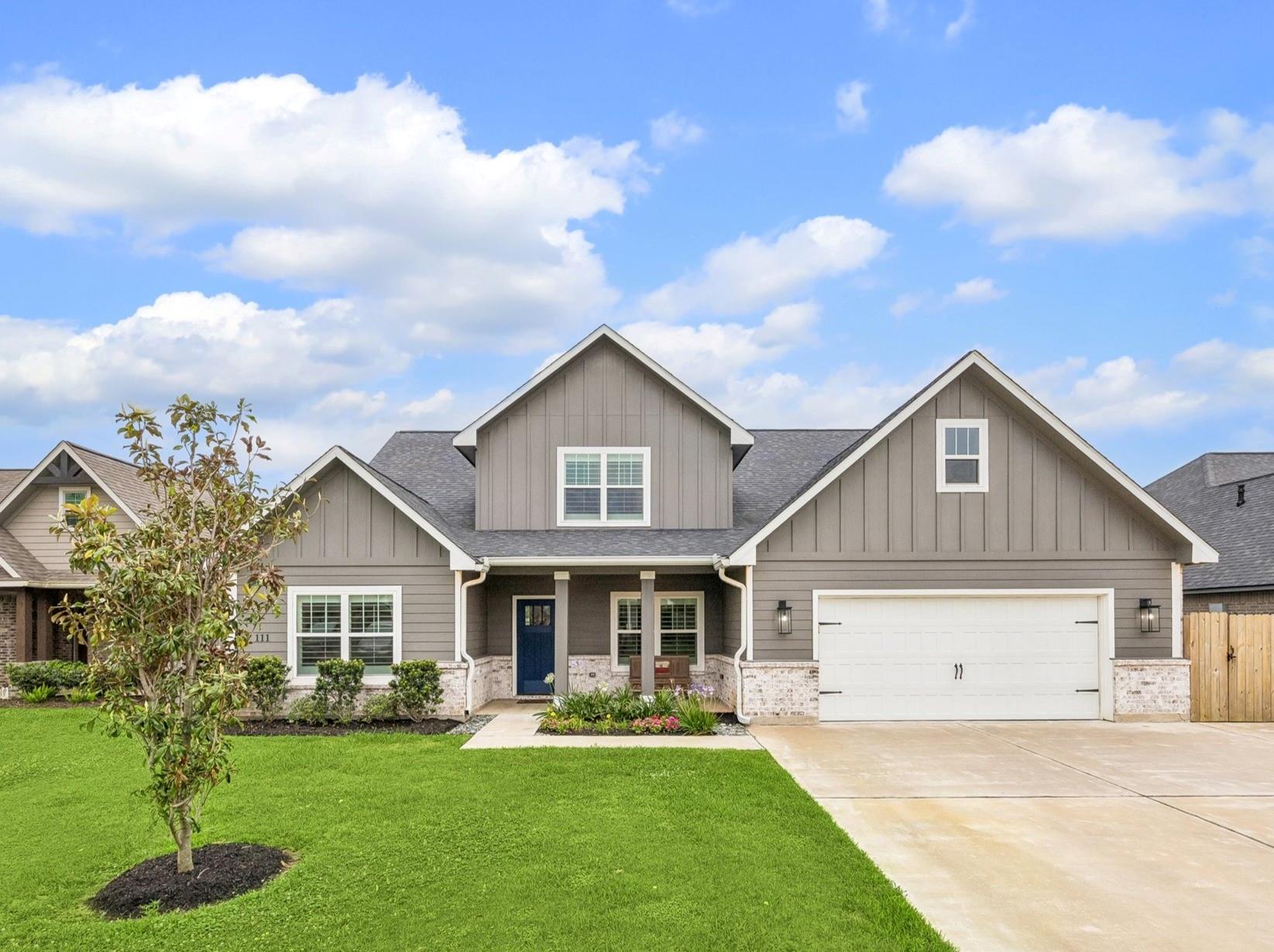 111 Creekside Lane