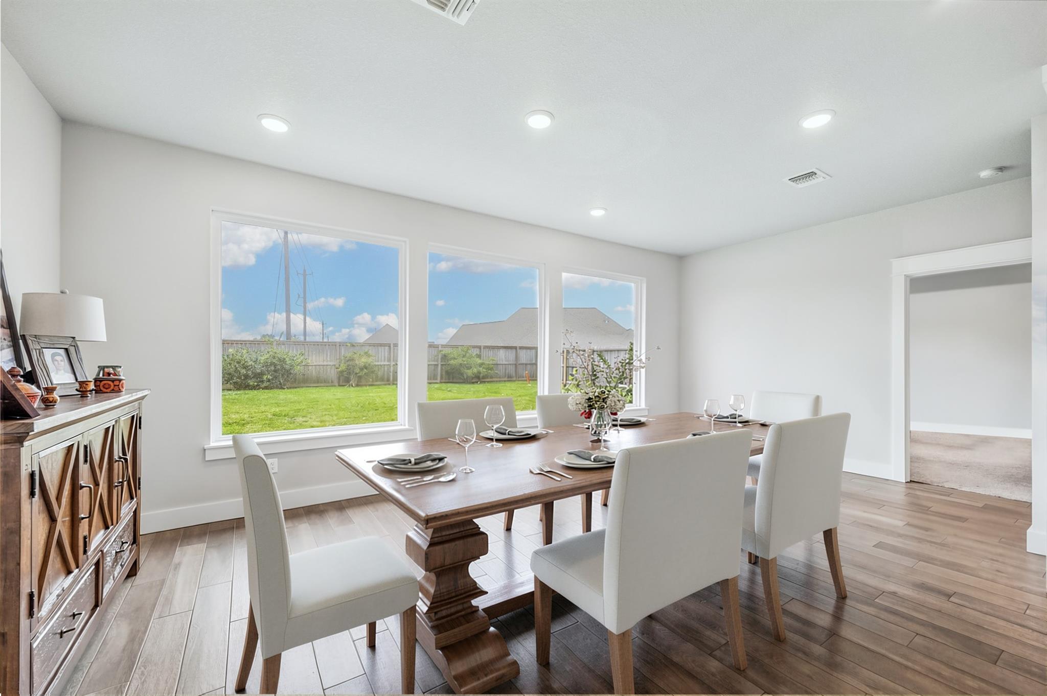 111 Creekside Lane