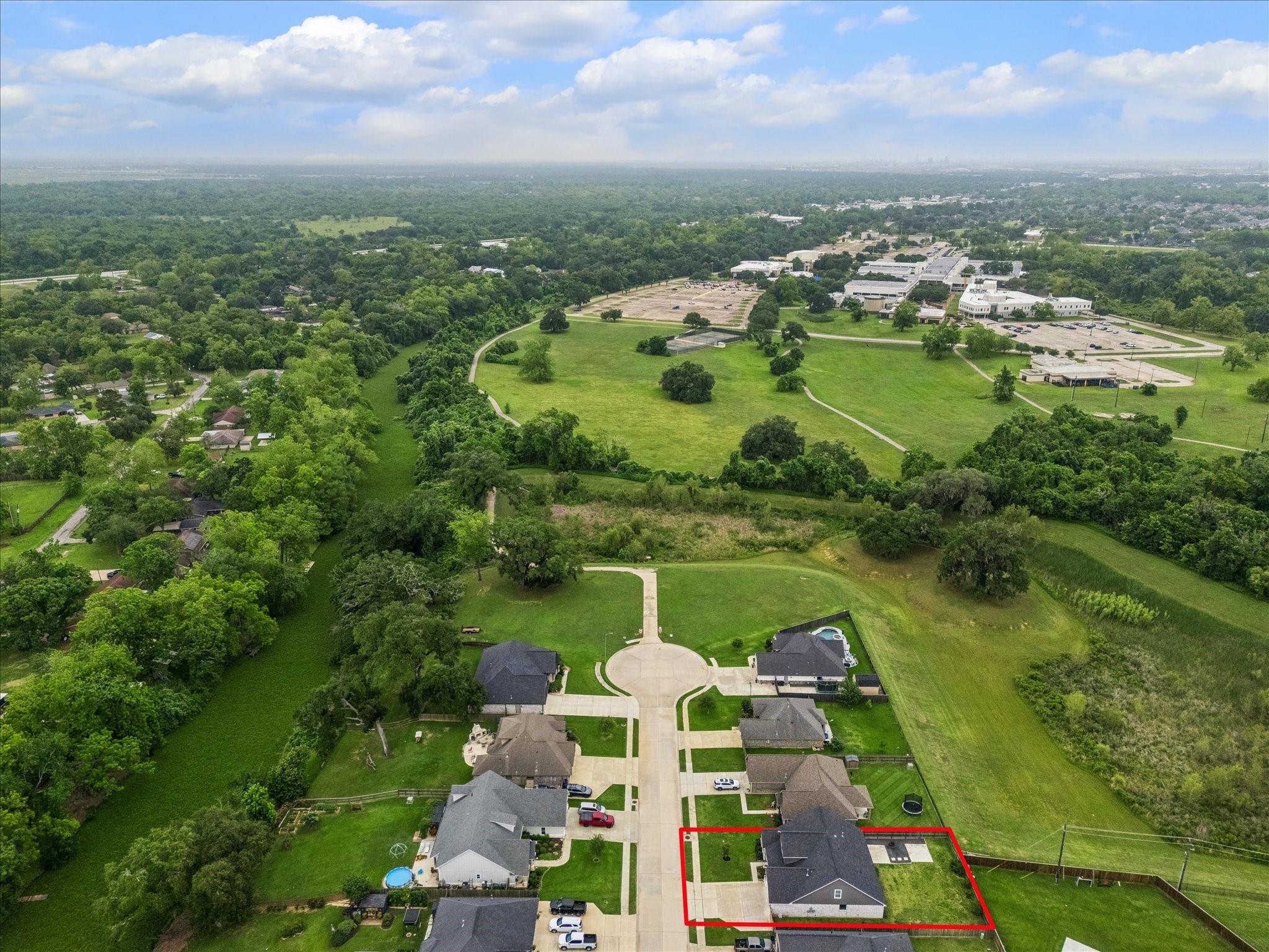 111 Creekside Lane