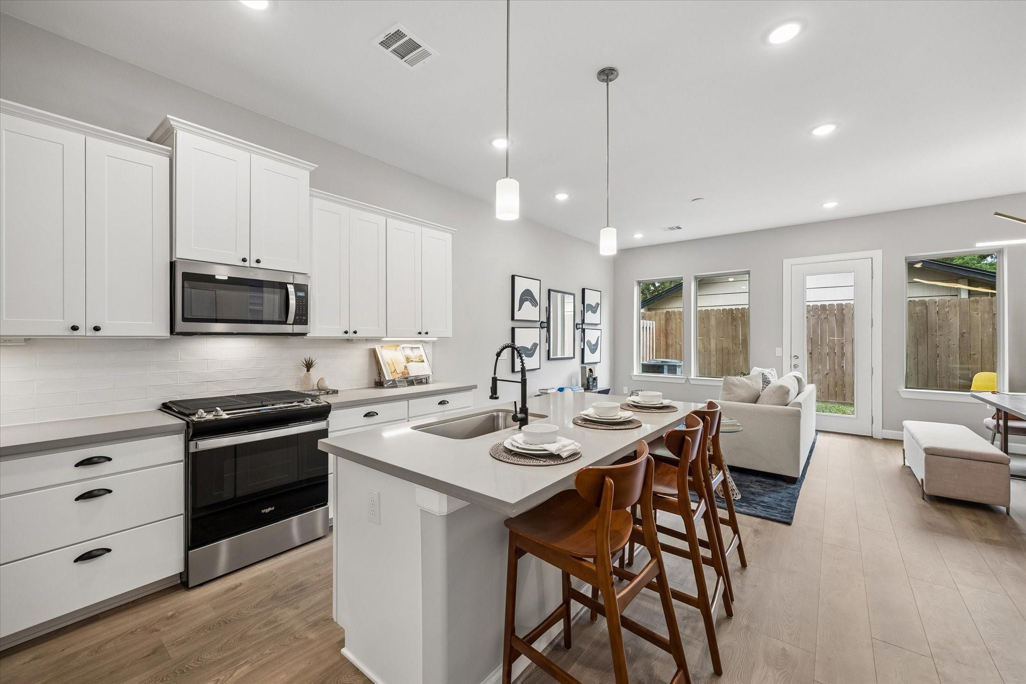 5205 Amber Sunrise Drive