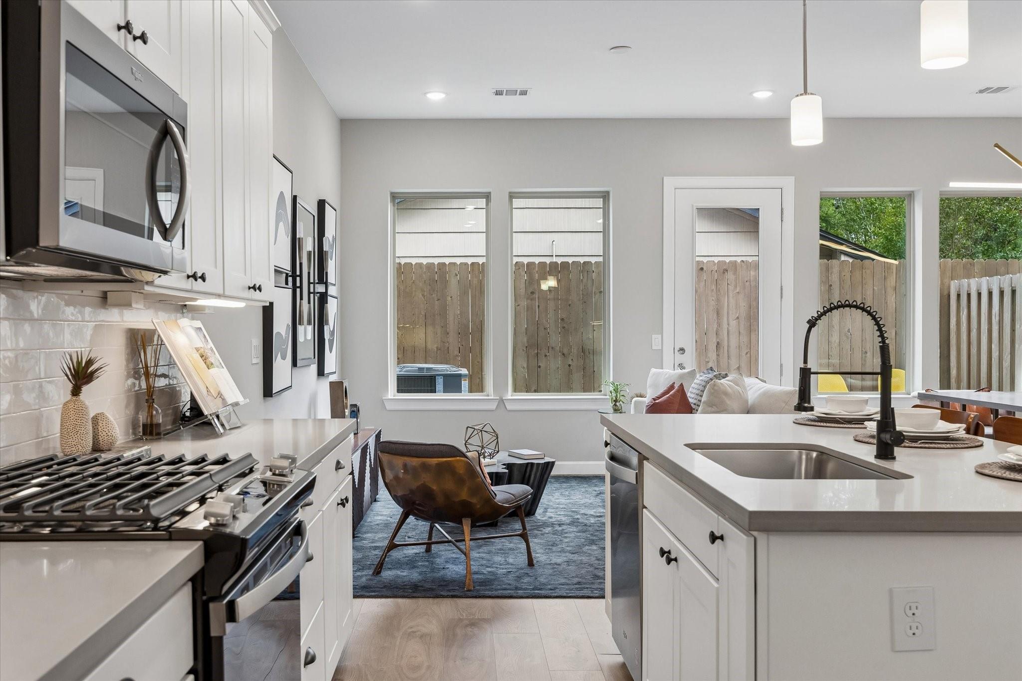 5205 Amber Sunrise Drive