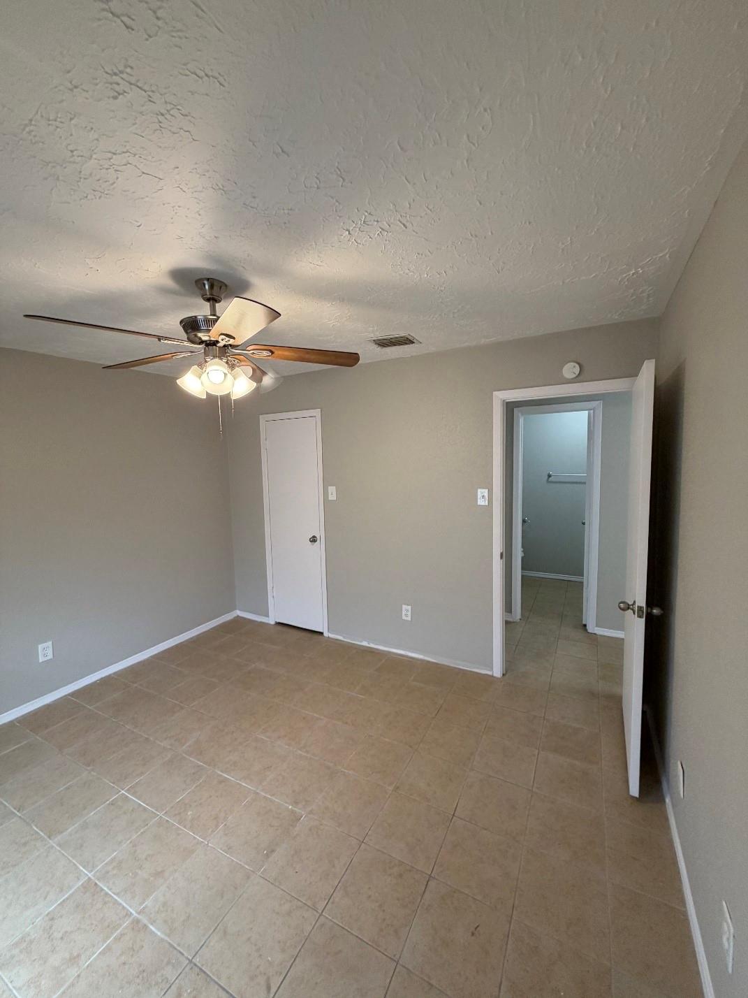 6423 S Briar Bayou Drive