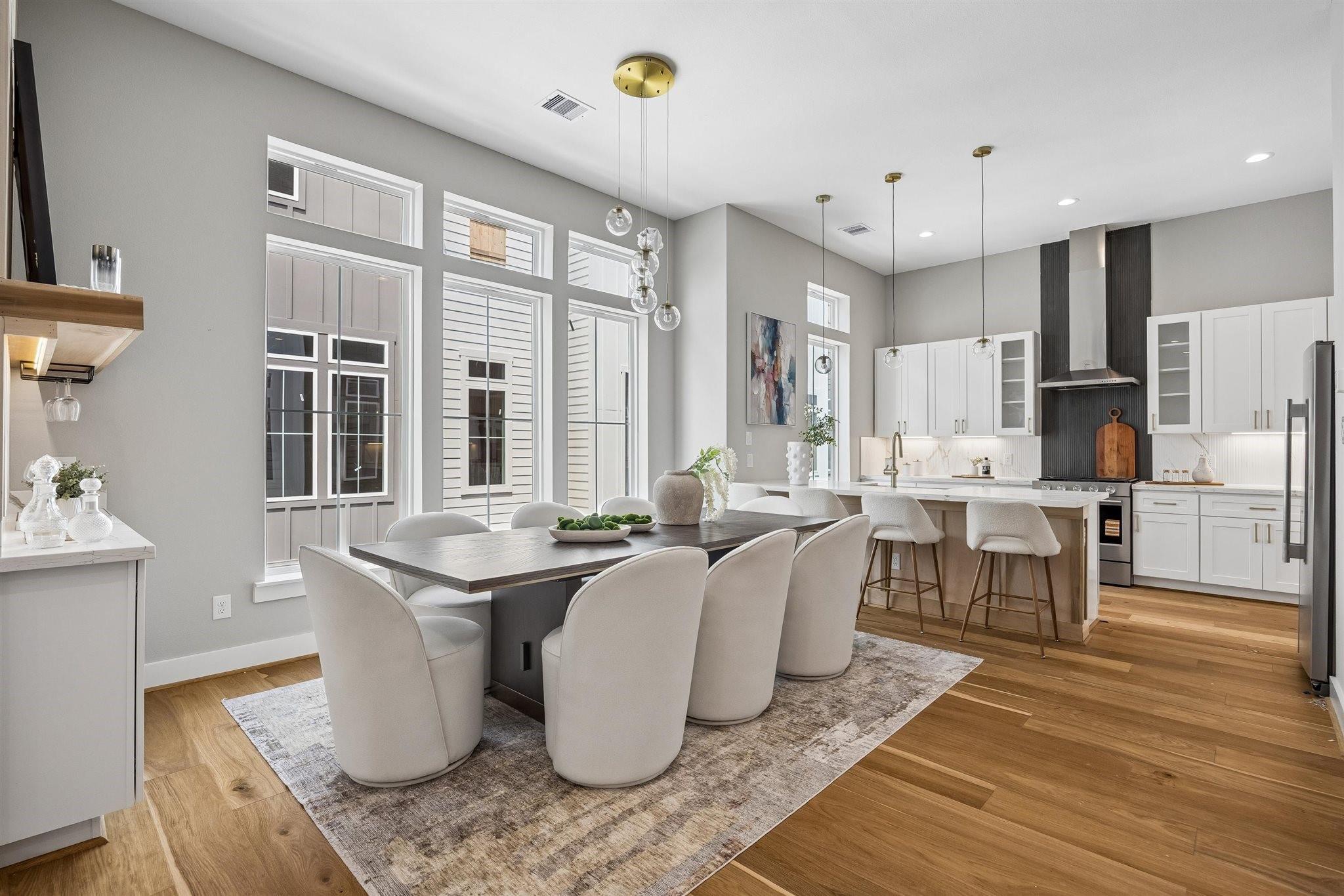 1179 W 19th Street